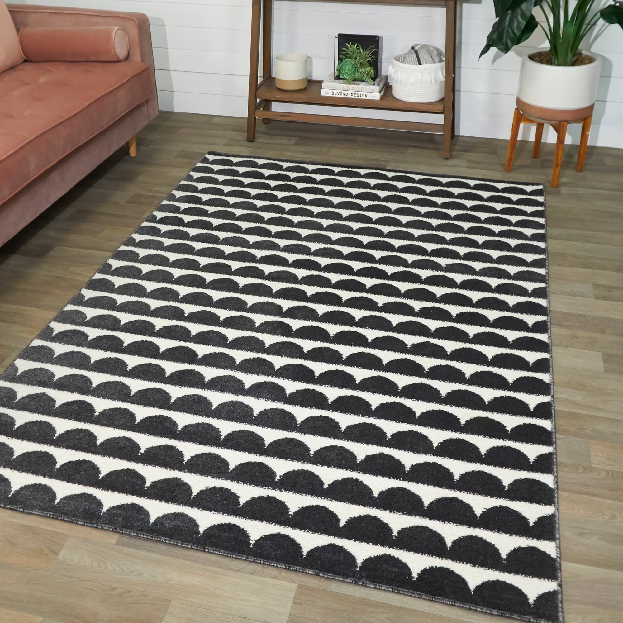 Palmer Modern Scale Area Rug - Rectangle 5&3x22 x 7& - Pink