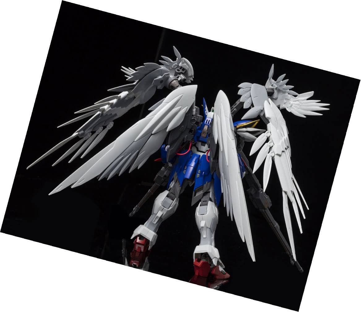 Bandai Hobby Hi-Resolution Model 1/100 Zero EW Gundam Wing: Endless Waltz Kit Figure
