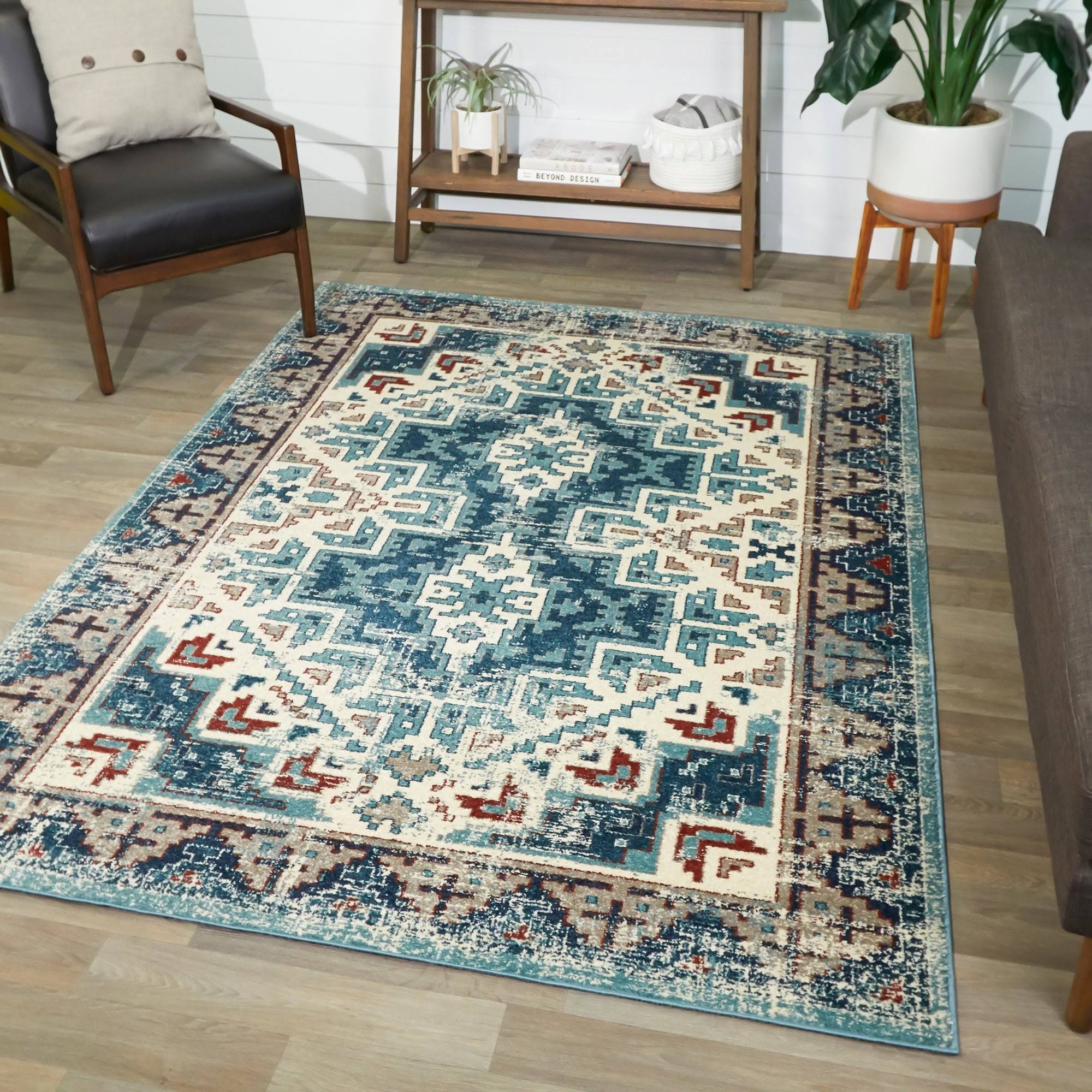 BALTA Herrera White 5 ft. x 7 ft. Distressed Medallion Area Rug