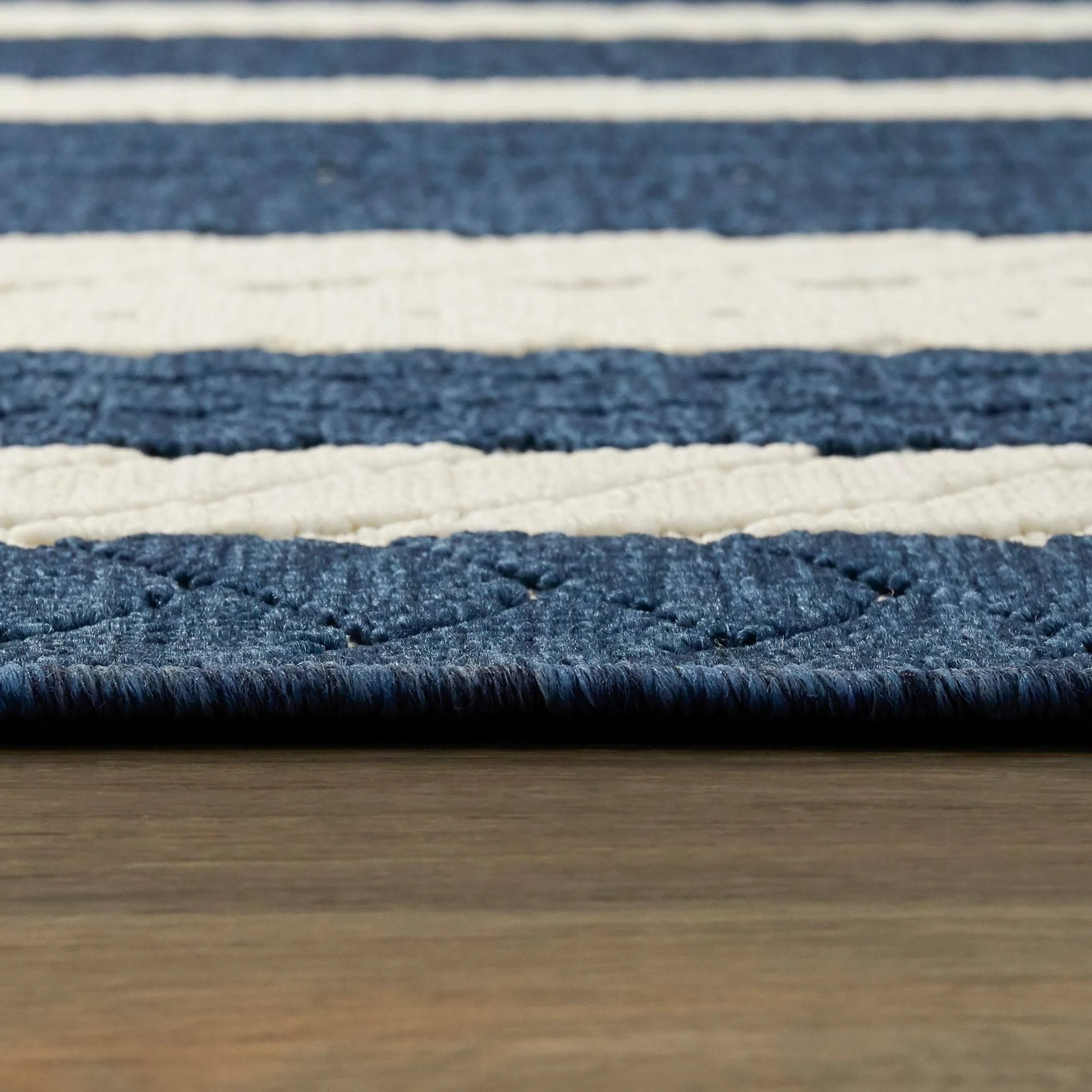 Caldwell Nautical Stripe Indoor/Outdoor Area Rug - 2&7x22 x 7& Runner - Navy