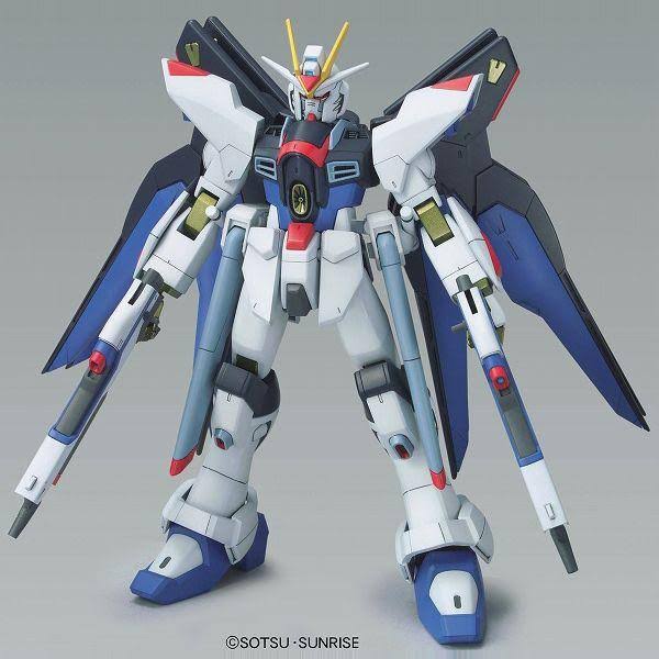 1/100 Strike Freedom Gundam (Mobile Suit Gundam Seed Destiny)