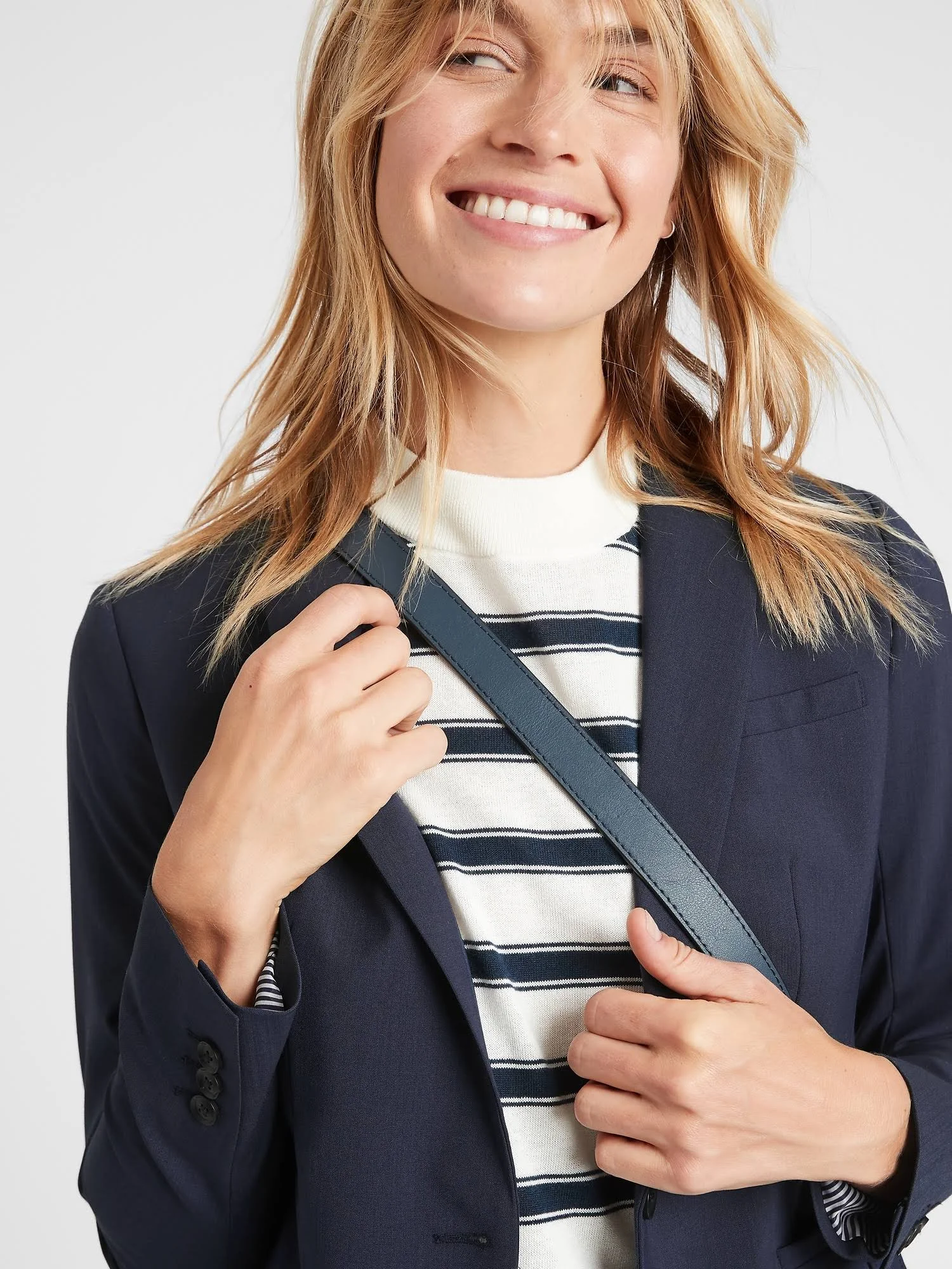 Banana Republic Wo's Avery Straight-Fit Washable Wool-Blend Ankle Pant Navy Size 8 Long