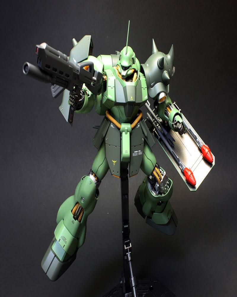 Bandai Gundam mg 1/100 Geara Doga