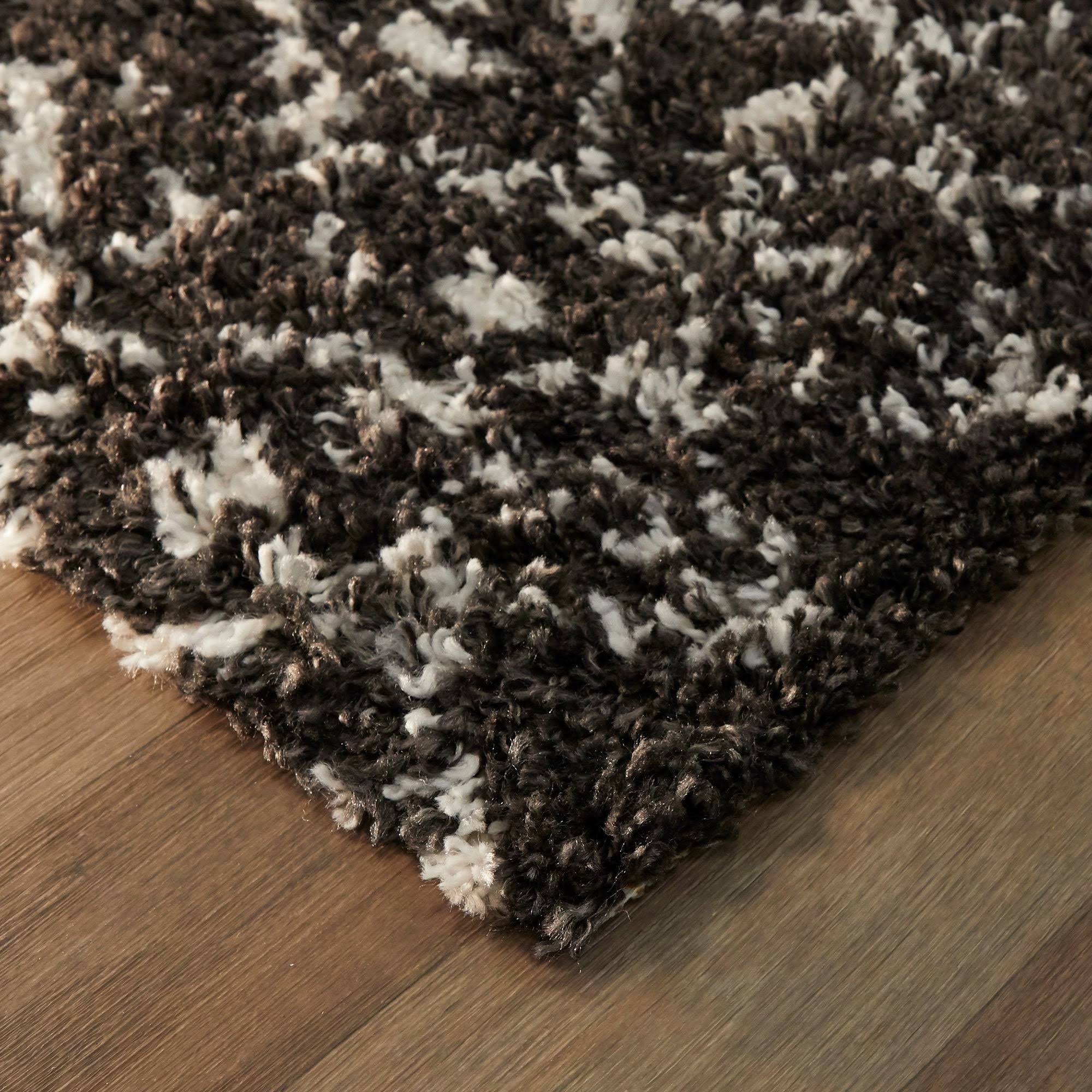 BALTA Dominic Cream/Grey 5 ft. x 7 ft. Moroccan Shag Area Rug