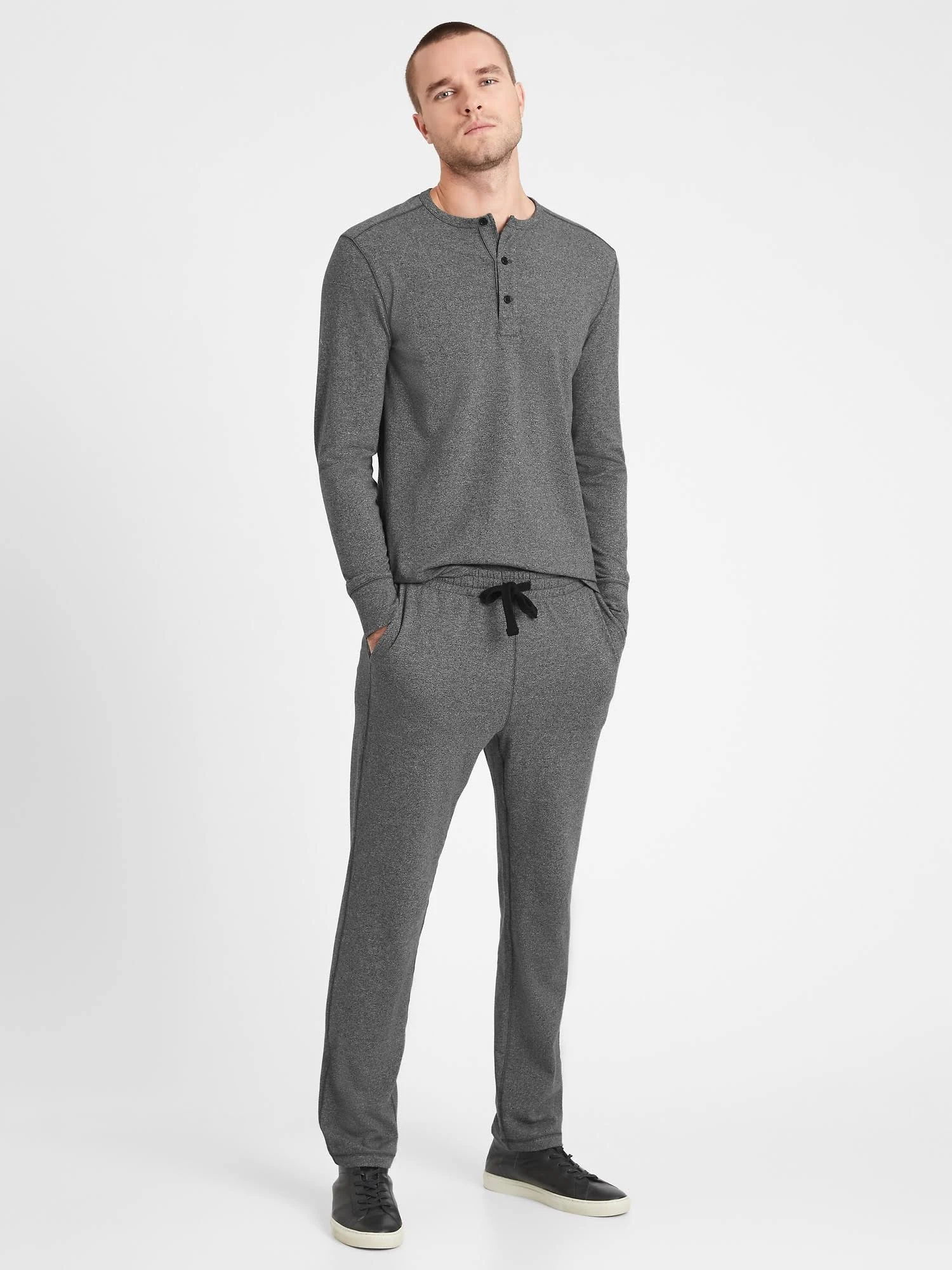 Banana Republic Men's Cozy Lounge Pant Charcoal Gray Tall Size M