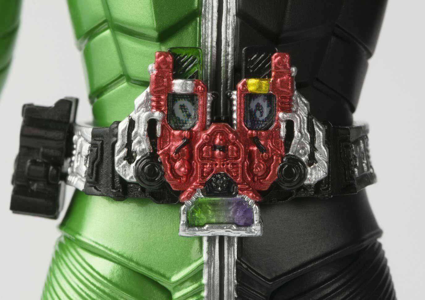 Kamen Rider W Cyclone Joker S.H.Figuarts Figure