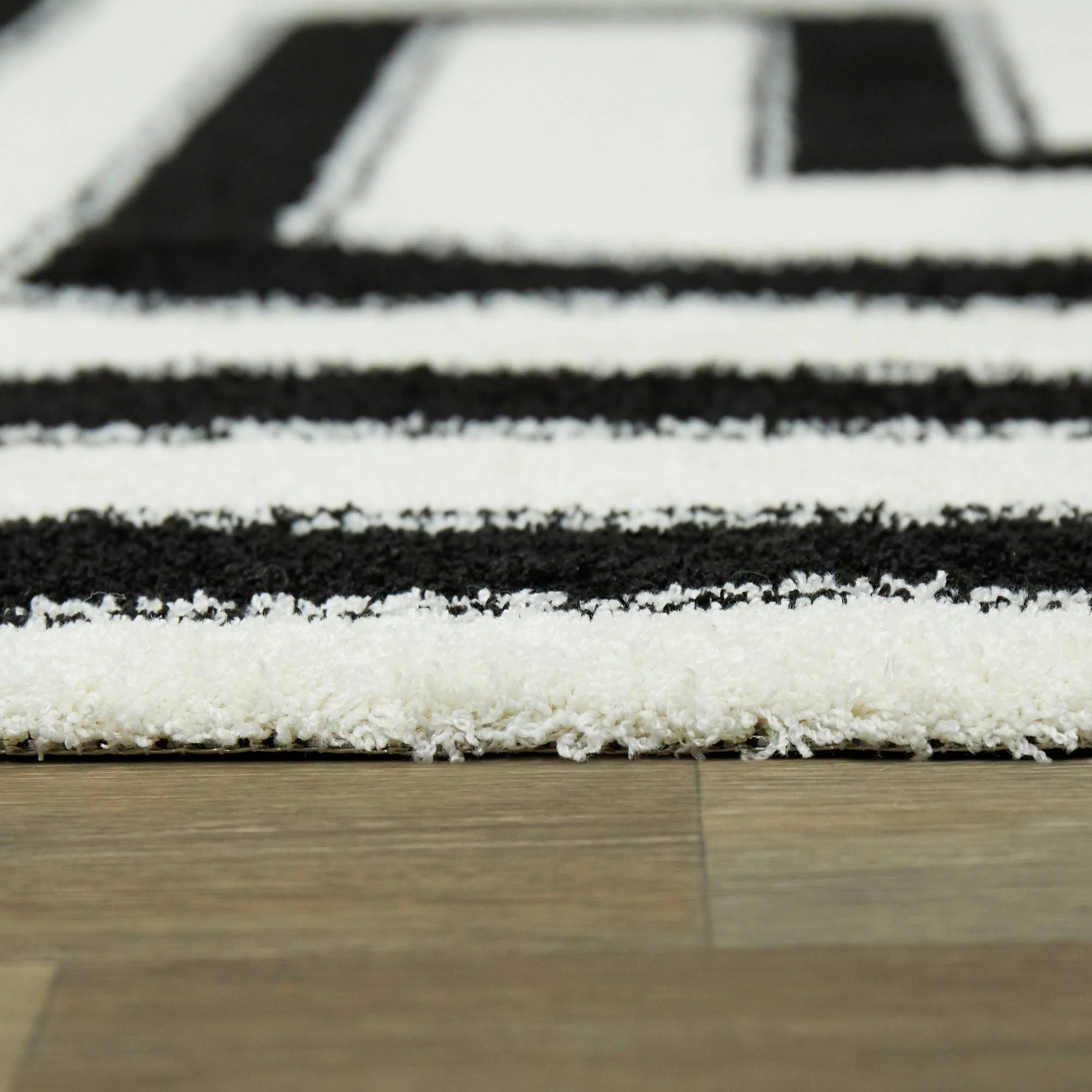 Balta Vincent White 5 ft. x 7 ft. Art Deco Area Rug