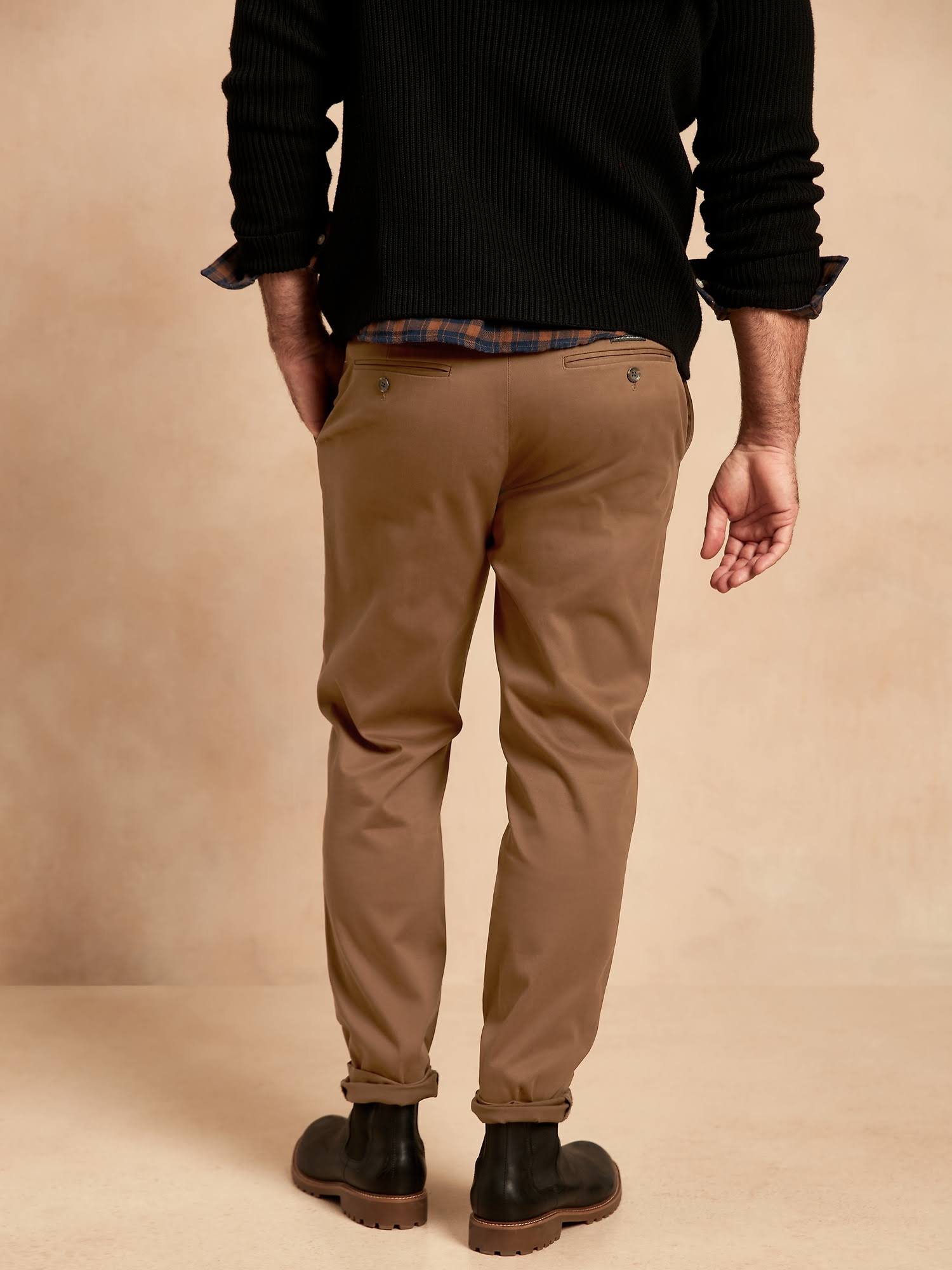 Banana Republic Men's Tapered Rapid Movement Chino Pant Sand Size 35W 30L