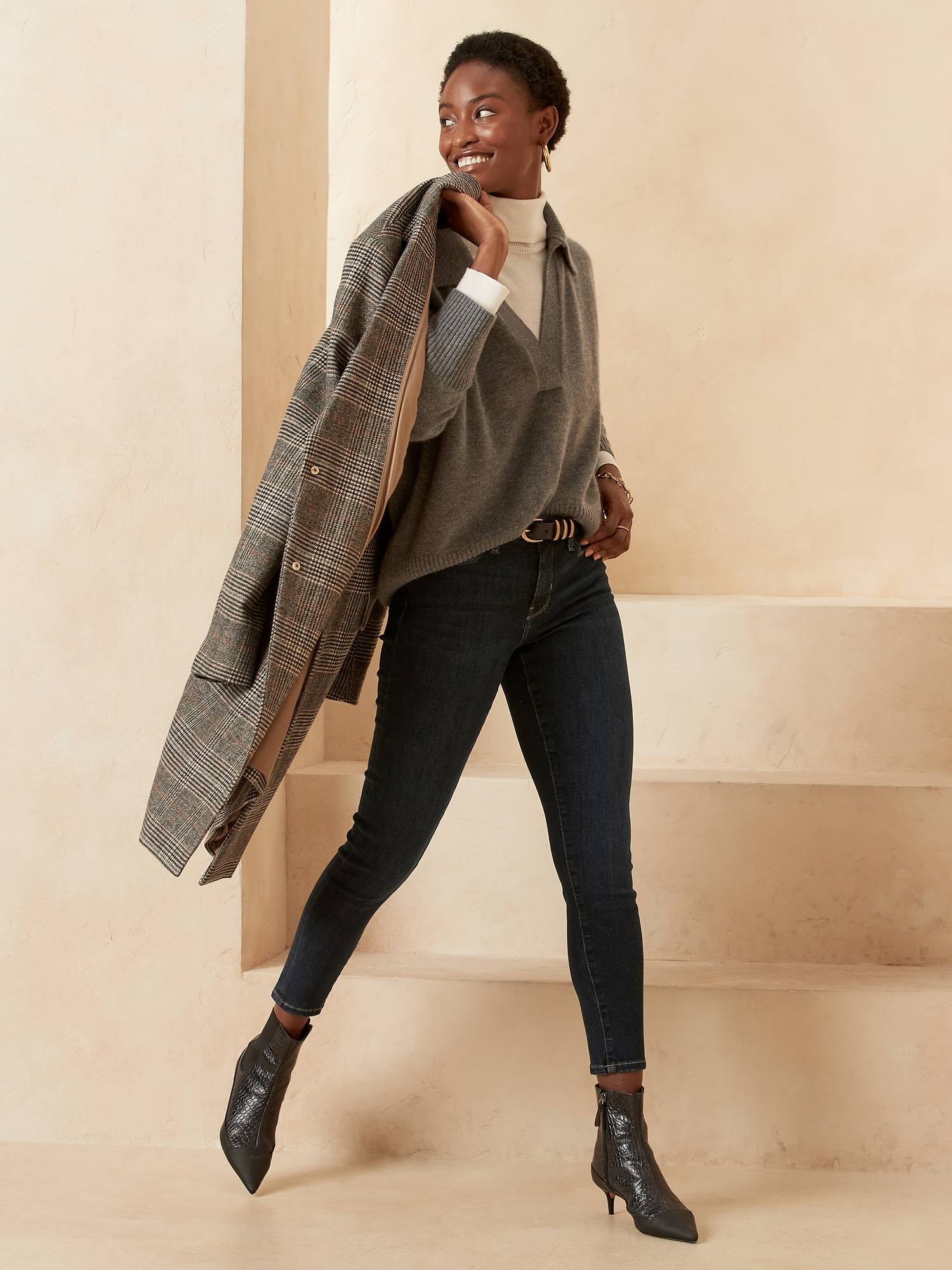 Banana Republic Women's Mid-Rise Skinny Jean Dark Indigo Size 35 Regular