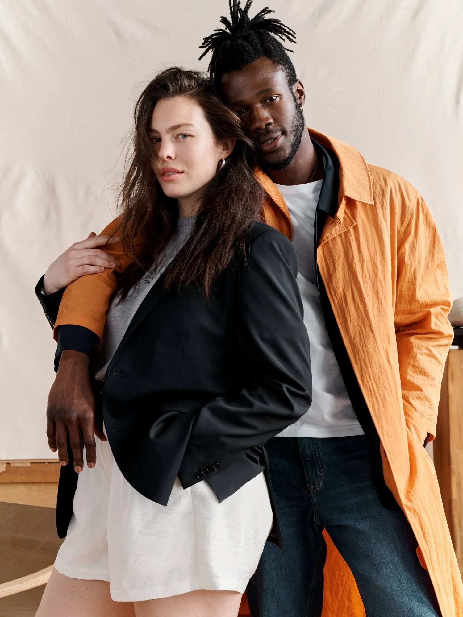 Banana Republic Women's Classic-Fit Washable Italian Wool-Blend Blazer Black Tall Size 2