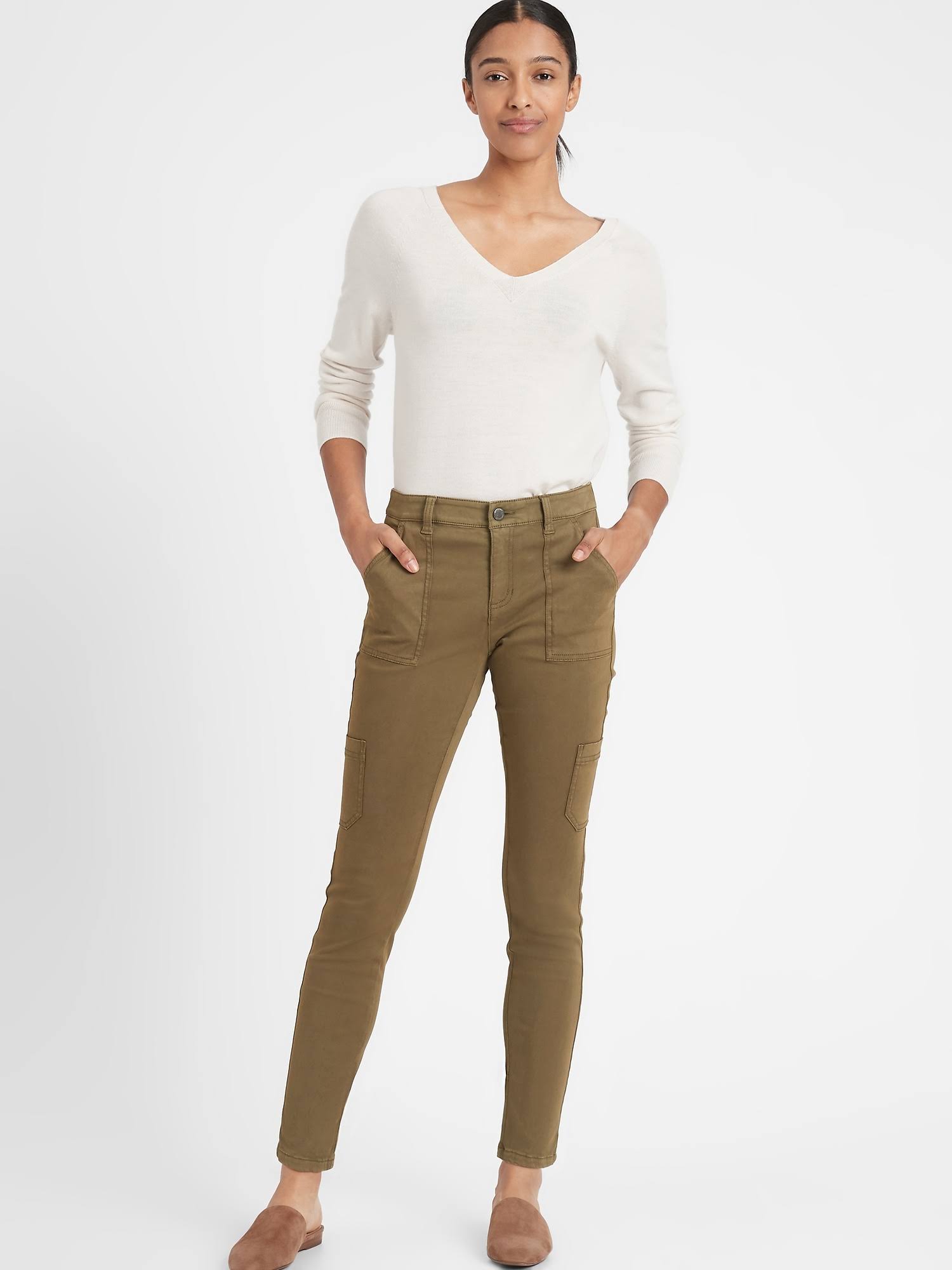 Banana Republic Women's Mid-Rise Skinny Cargo Chino Pant Olive Green Size 2 Long