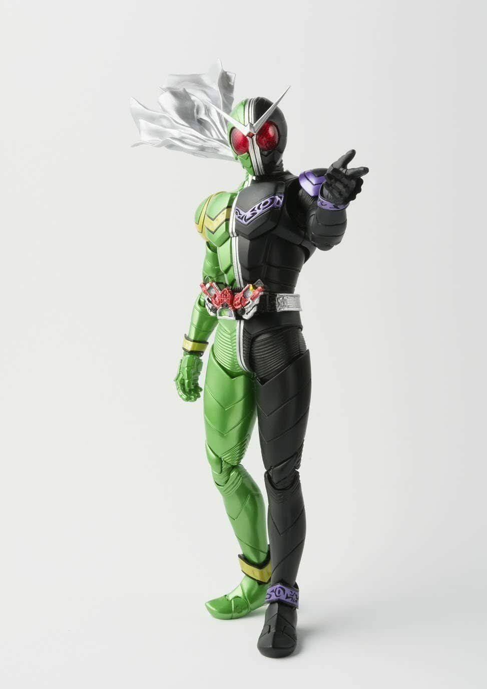 Kamen Rider W Cyclone Joker S.H.Figuarts Figure