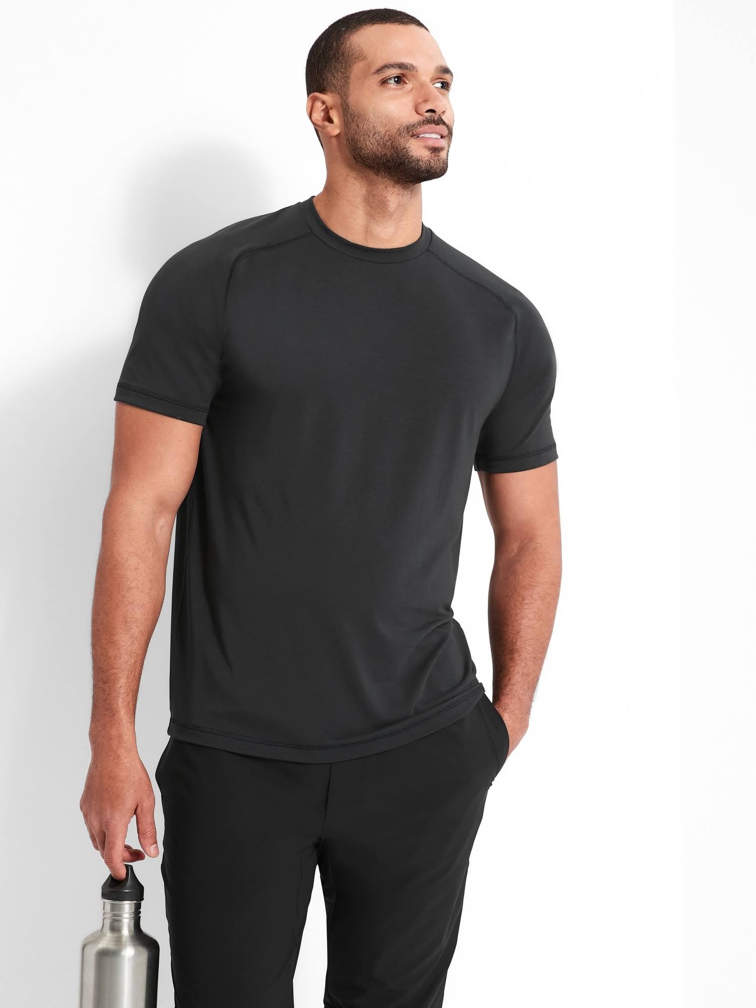 Banana Republic Men's Train Performance T-Shirt Black Size M