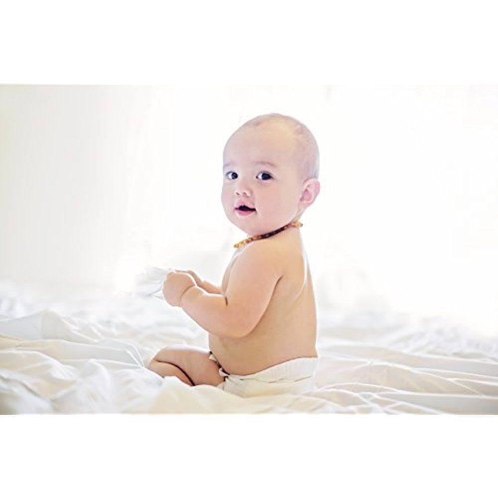 Andy Pandy Premium Bamboo Disposable Diapers, Small, 94 Count.