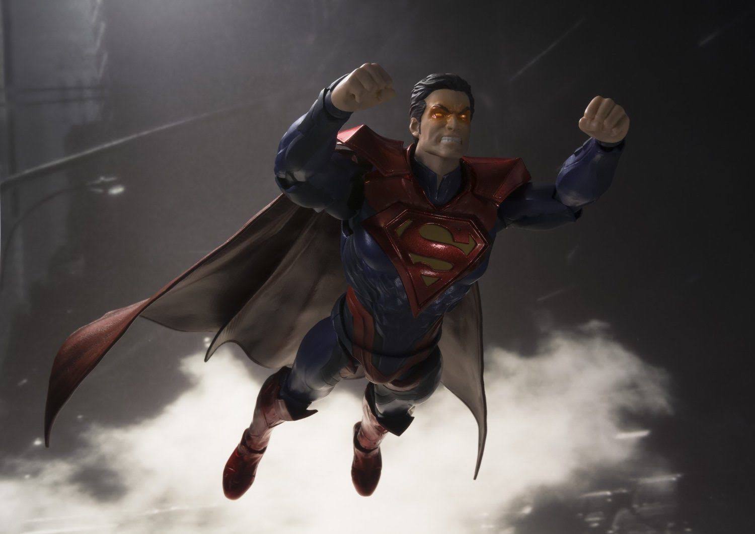 Injustice S.H.Figuarts Superman
