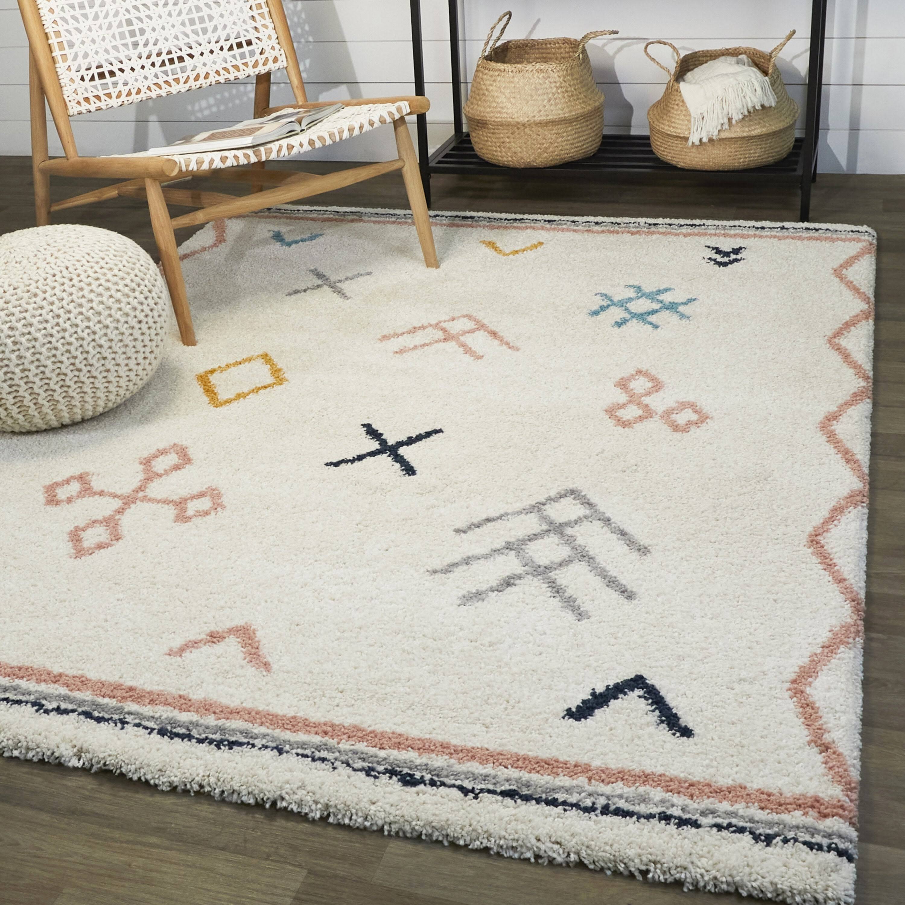 Marisa Tribal Shag Area Rug - 5&3x22 x 7& - Cream