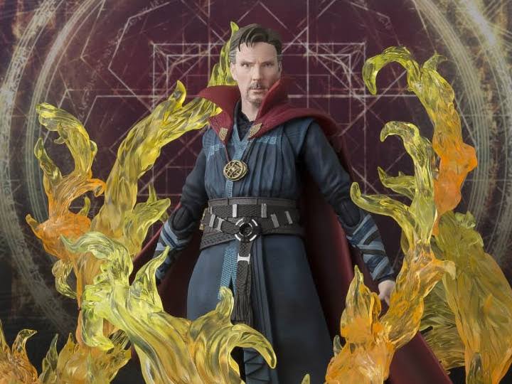 Doctor Strange S.H. Figuarts Action Figure Doctor Strange & Burning Flame Set 15 cm