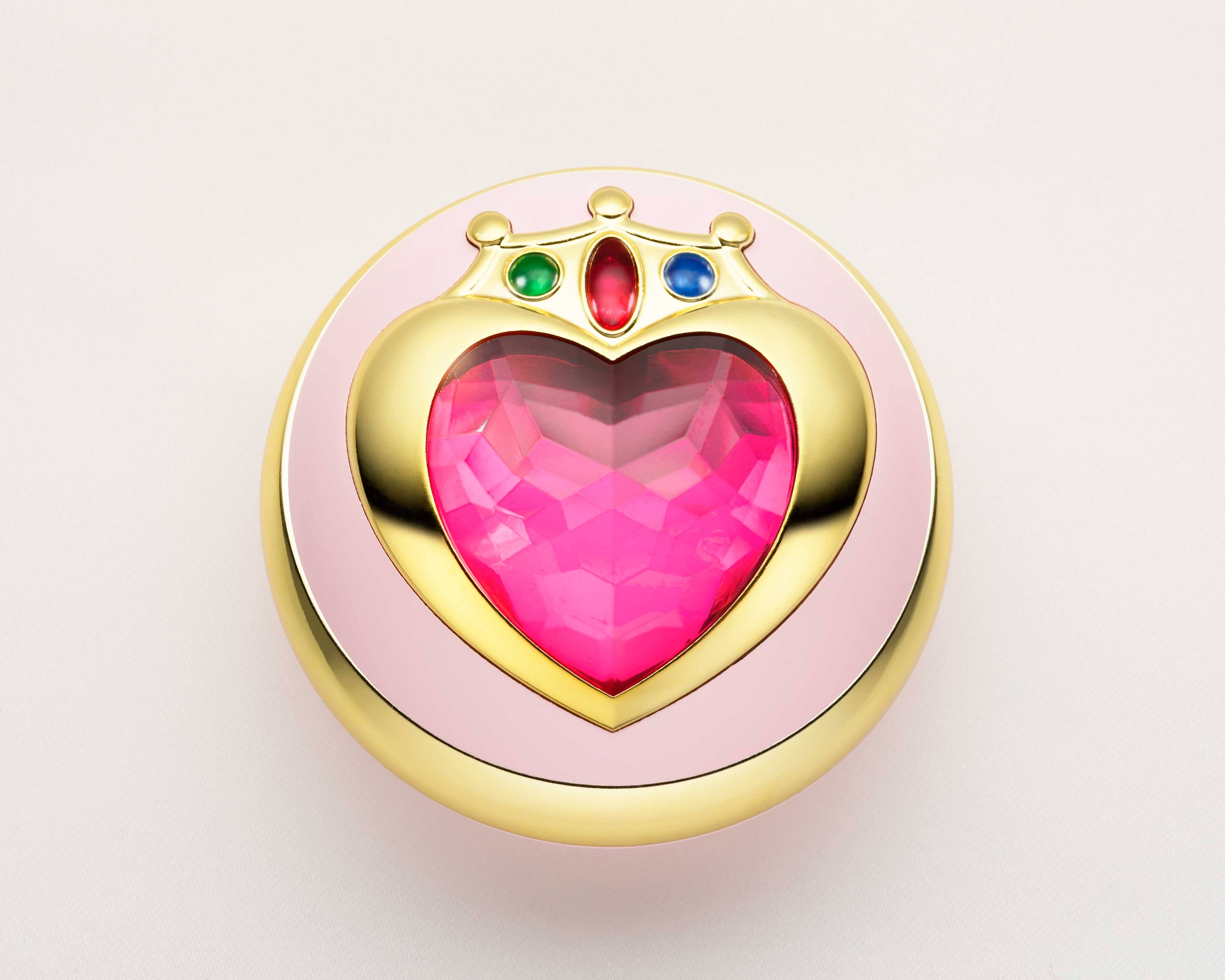Sailor Moon: Sailor Chibi Moon Prism Heart Compact Proplica