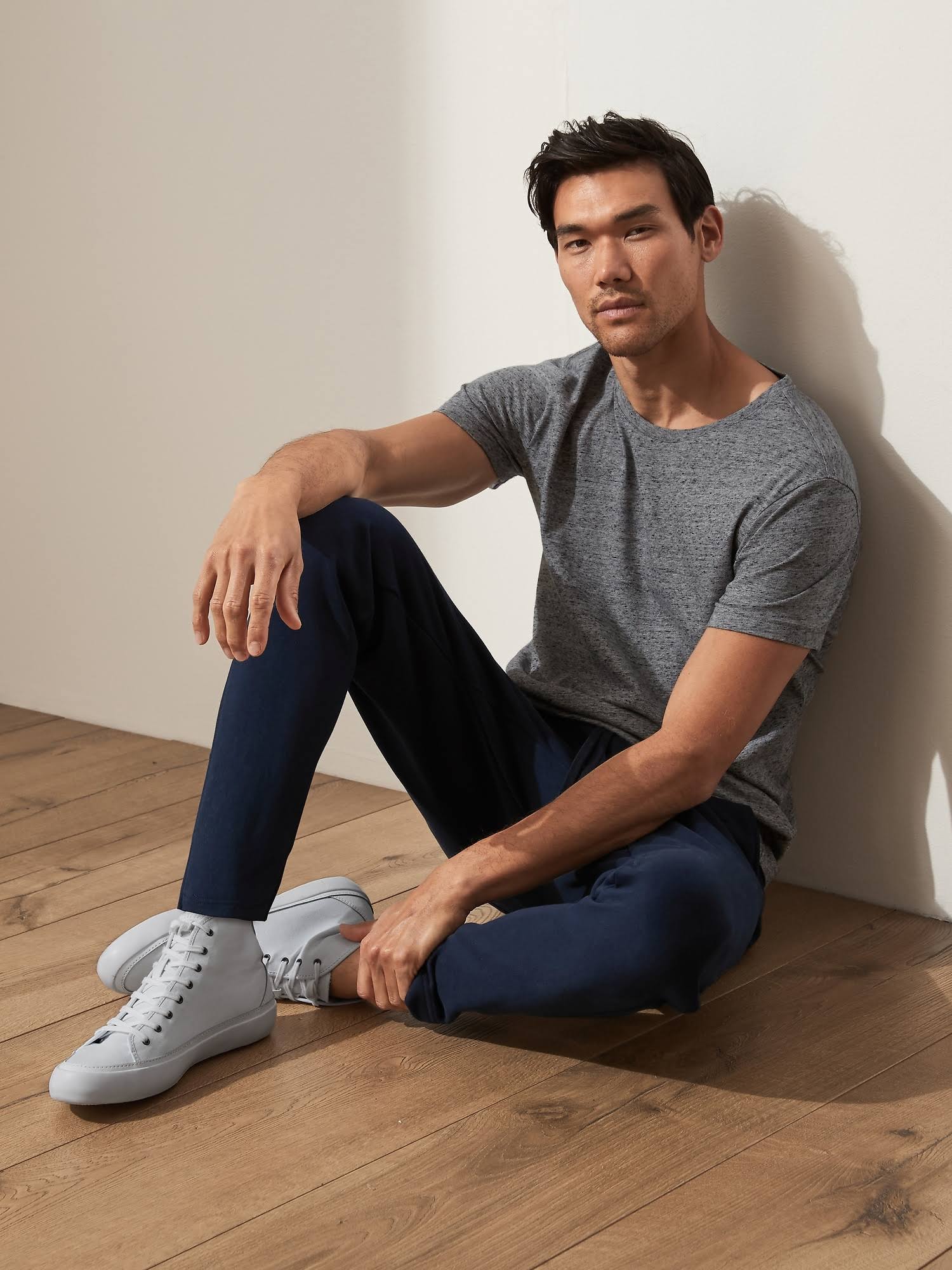 Banana Republic men's French Terry Jogger Navy Size XL