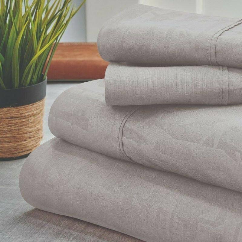 Bamboo 1800 Count Leaf Embossed Bed Sheet Set Silver / Queen