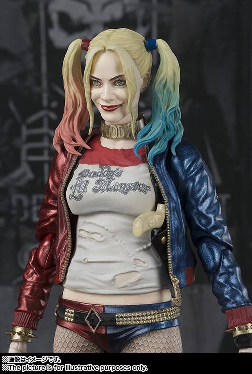 S.H. Figuarts Harley Quinn Suicide Squad Action Figure