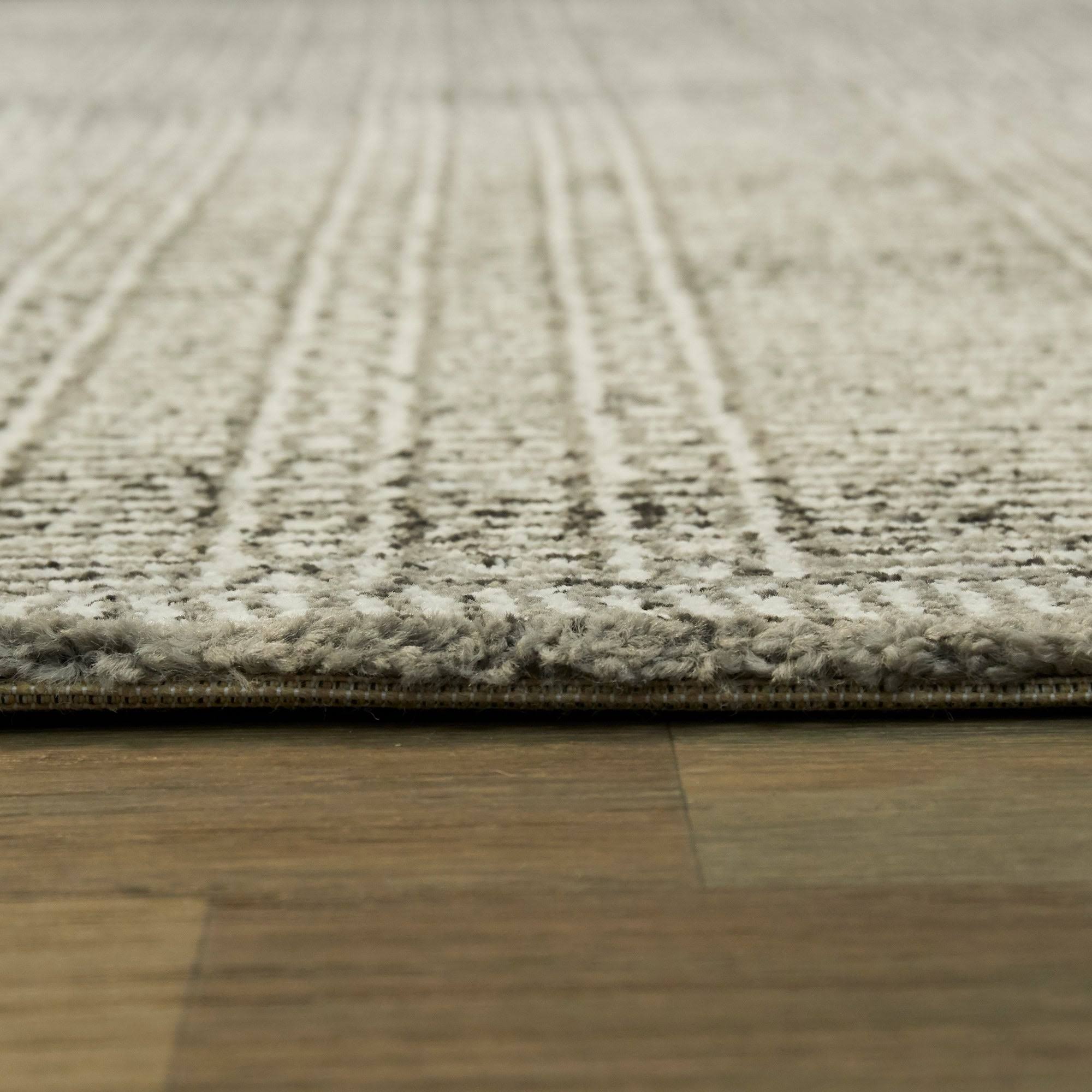 Karsyn Modern Geometric Area Rug - Grey - 5&3x22 x 7&