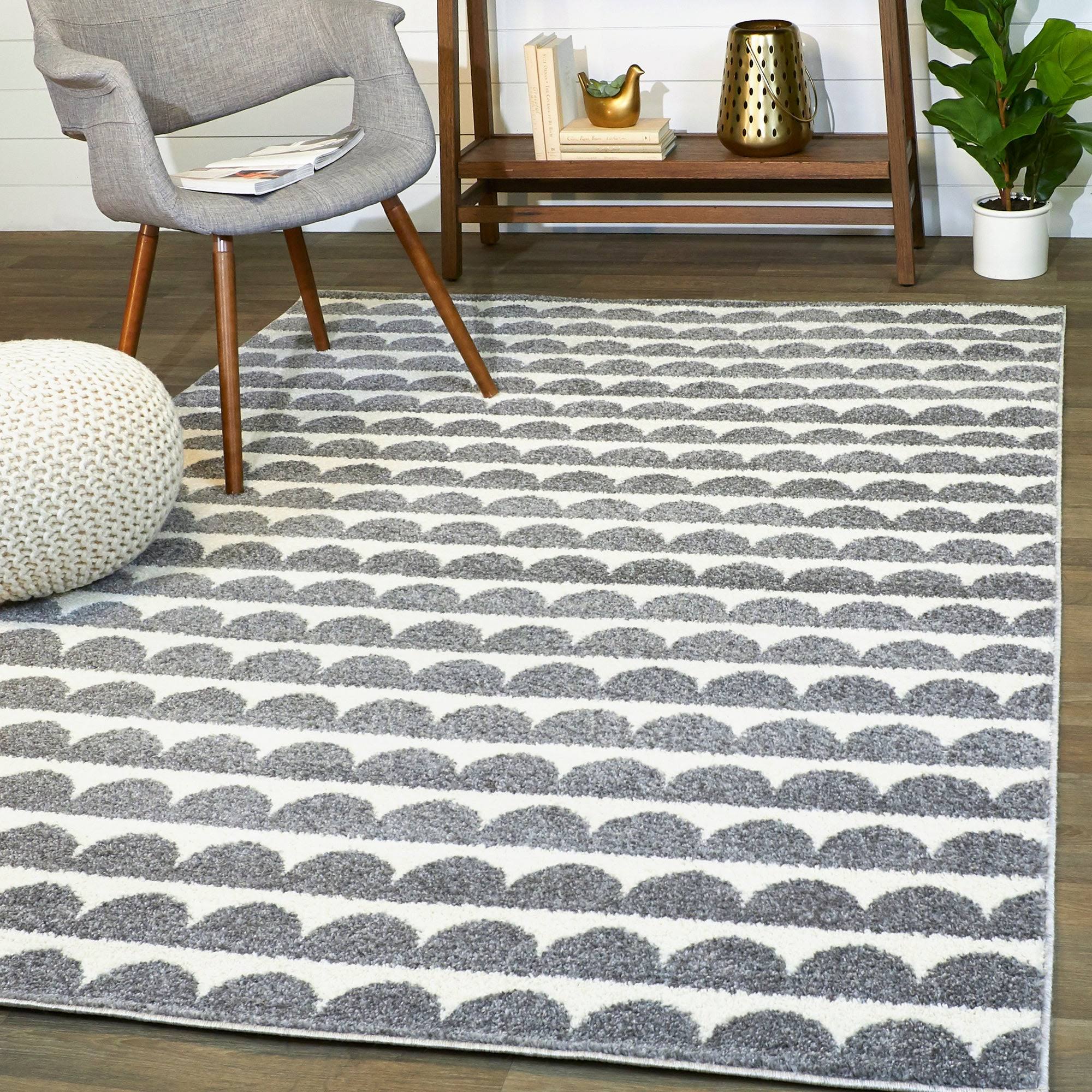 Palmer Modern Scale Area Rug - 4&6x22 x 6& - Grey