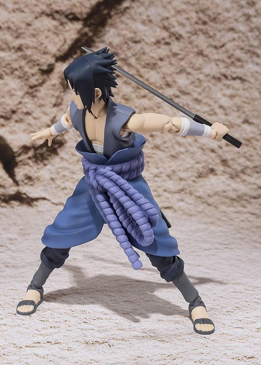 Naruto Shippuden: Sasuke Uchiha (Itachi Battle) S.H. Figuarts Action Figure
