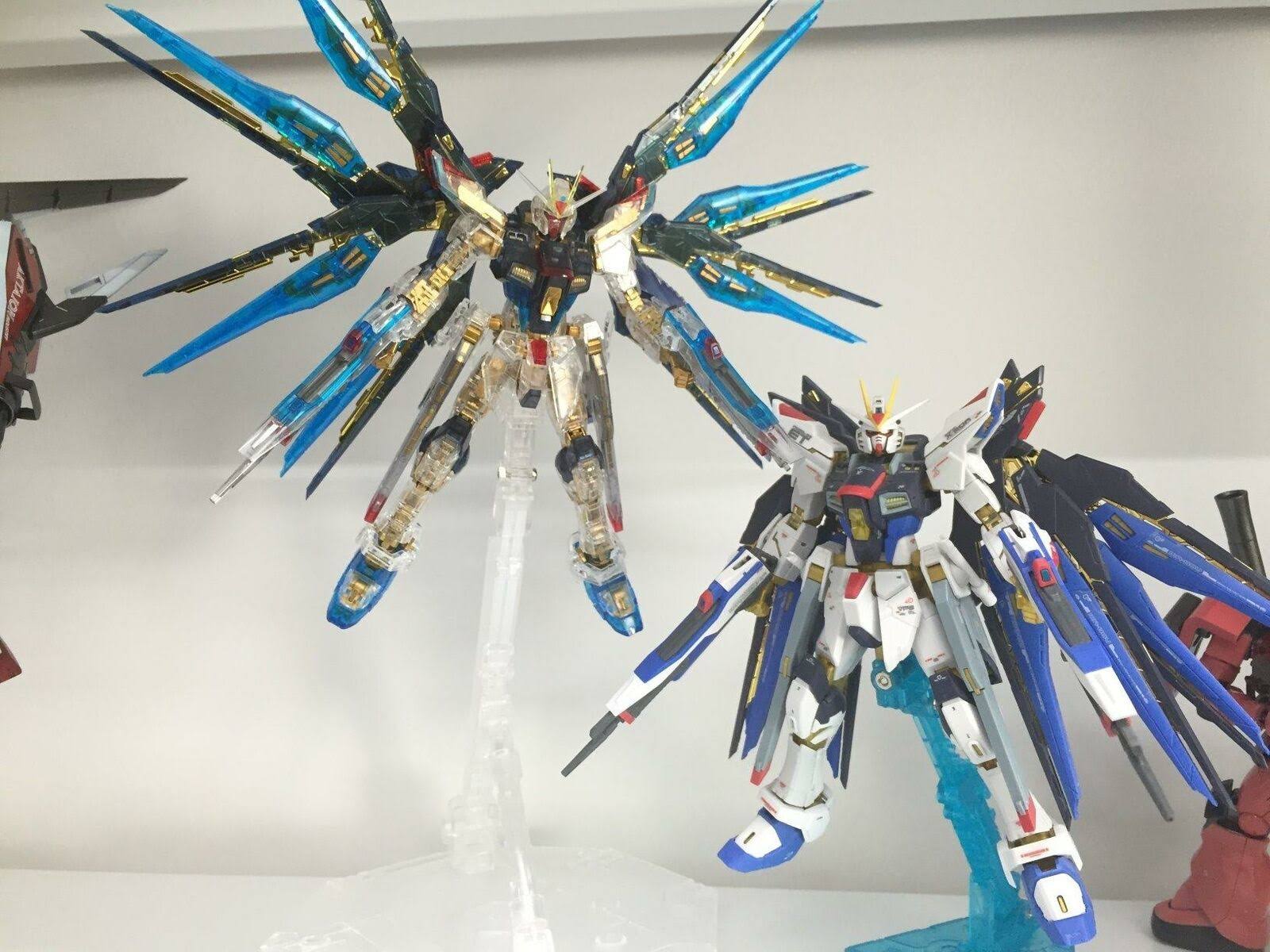 RG 1/144 Strike Freedom Gundam Clear Color Ver. by Bandai
