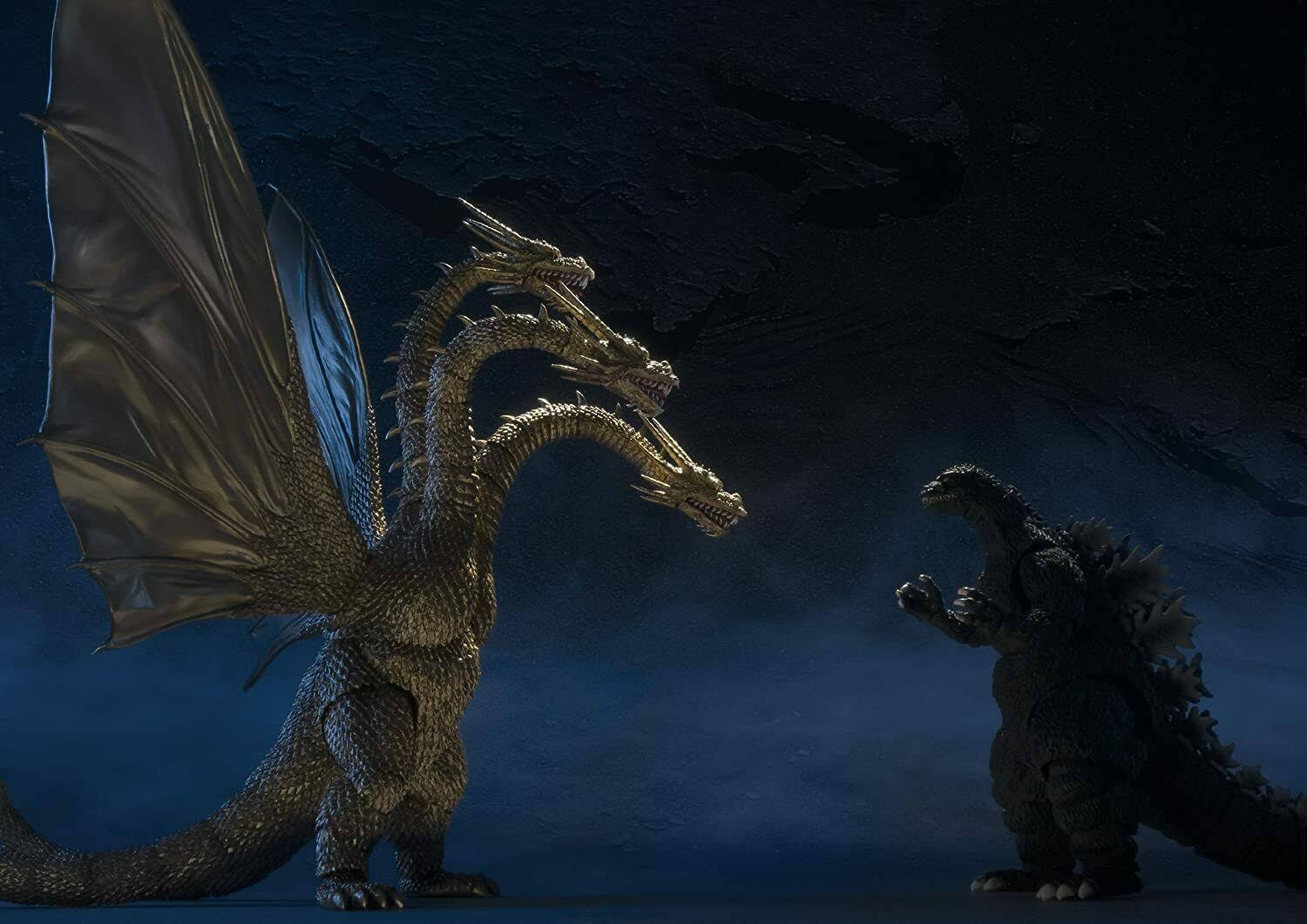S.H.Monster Arts Godzilla King Ghidorah Action Figure