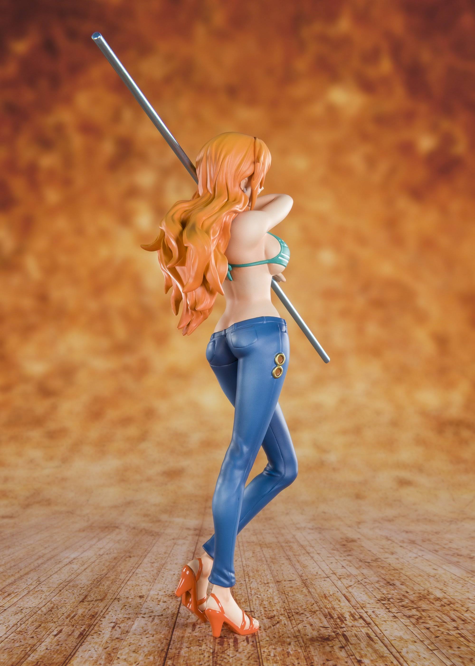 One Piece Zero Cat Burglar Nami Figure