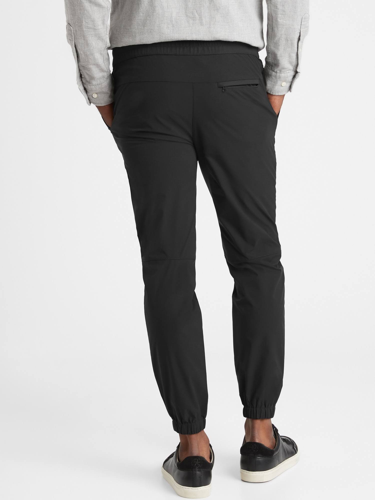 Banana Republic Men's Slim Motion Tech Jogger Black Tall Size XL