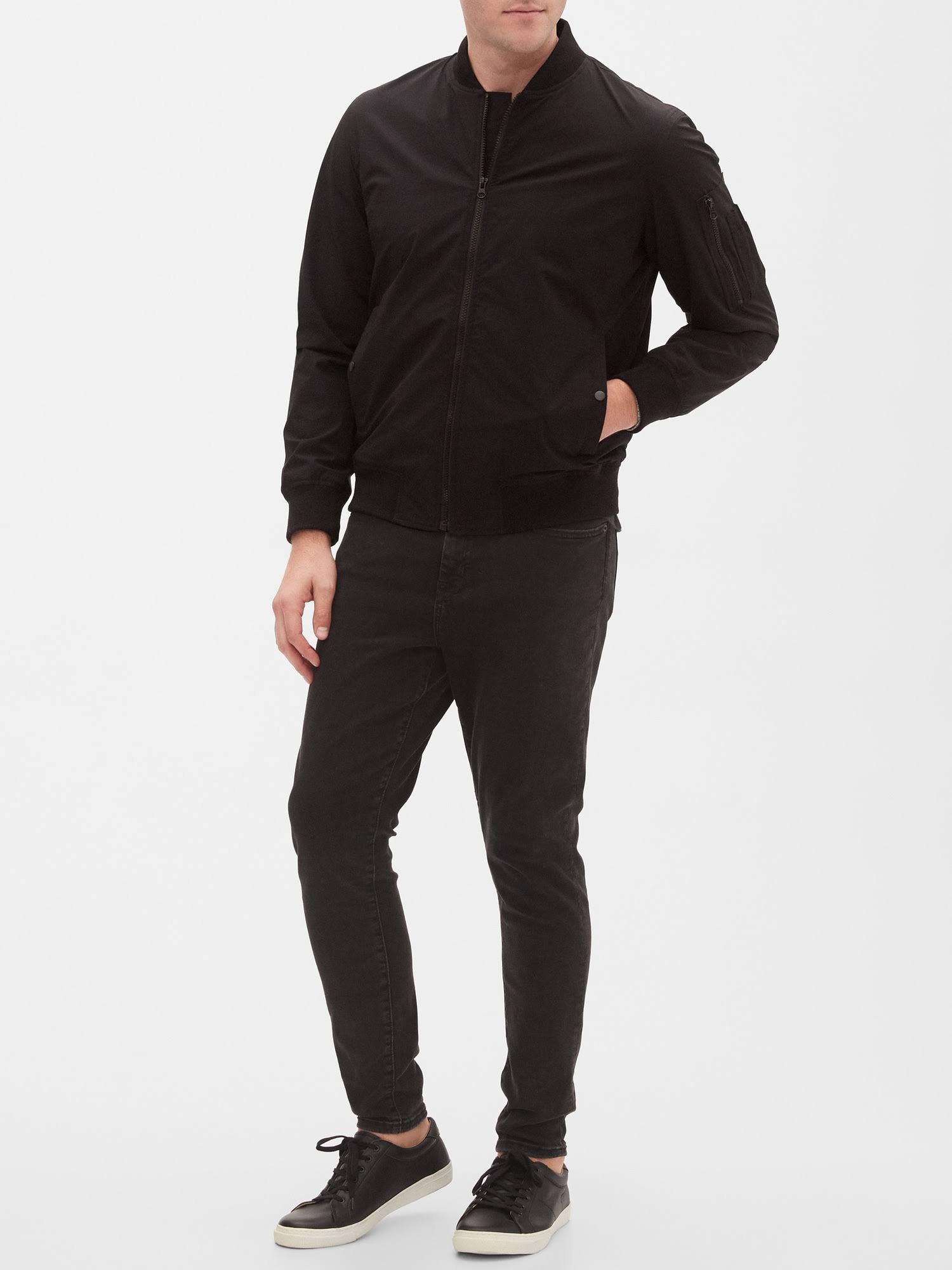 Banana Republic Factory Men's Water-Resistant Tech Motion Bomber Jacket Black Regular Size L