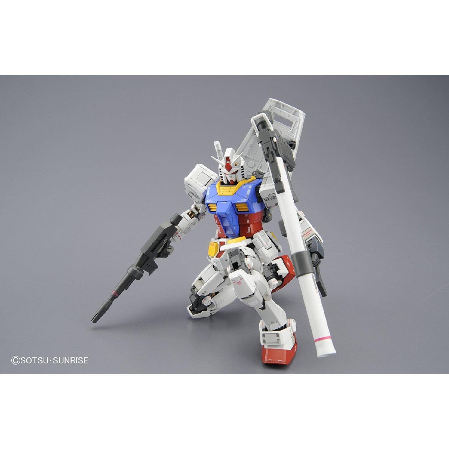 Bandai Gundam mg 1/100 RX-78-2 Ver.3.0