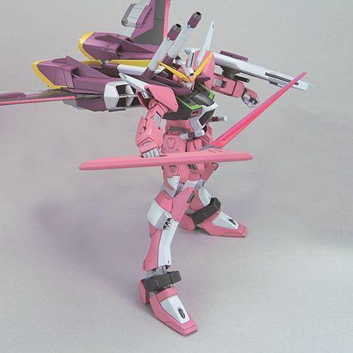 *1/100 Infinite Justice Gundam (Mobile Suit Gundam Seed Destiny)