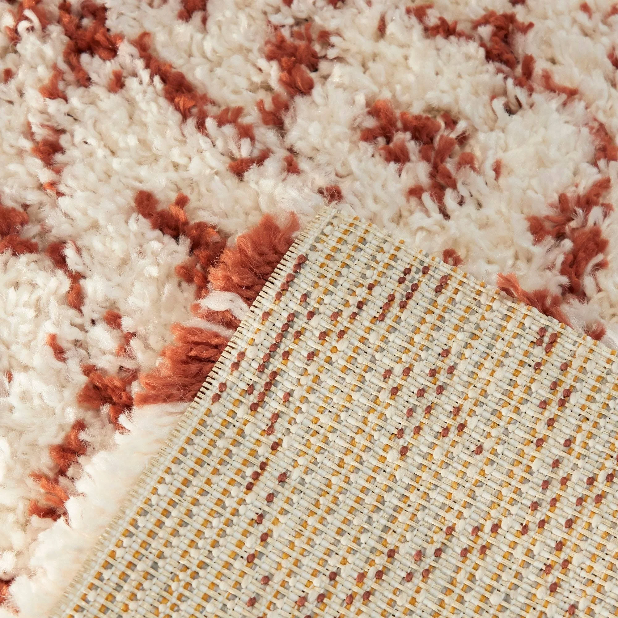 Balta Dominic Grey/Cream 5 ft. x 7 ft. Moroccan Shag Area Rug