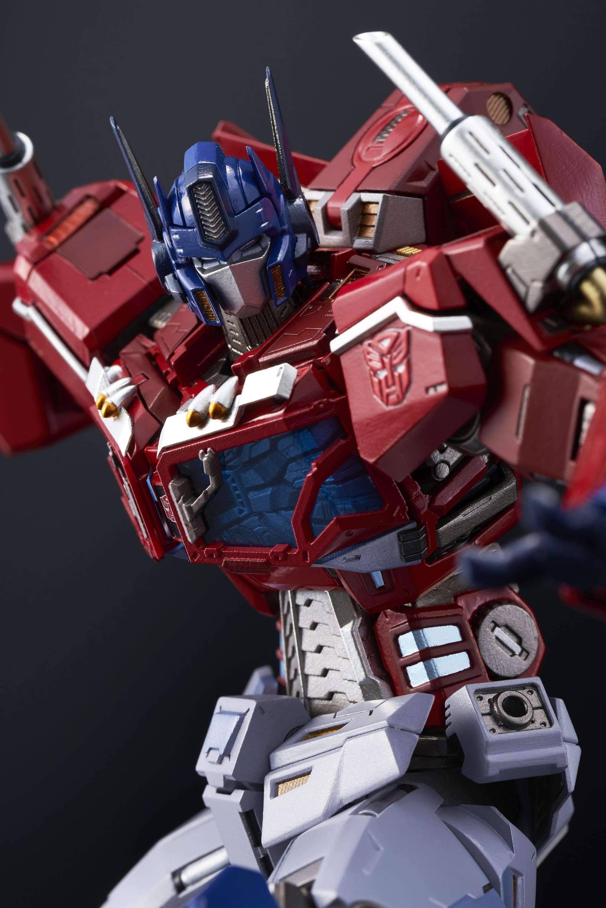 Flame Toys Kuro Kara Kuri Transformers #04 - Optimus Prime