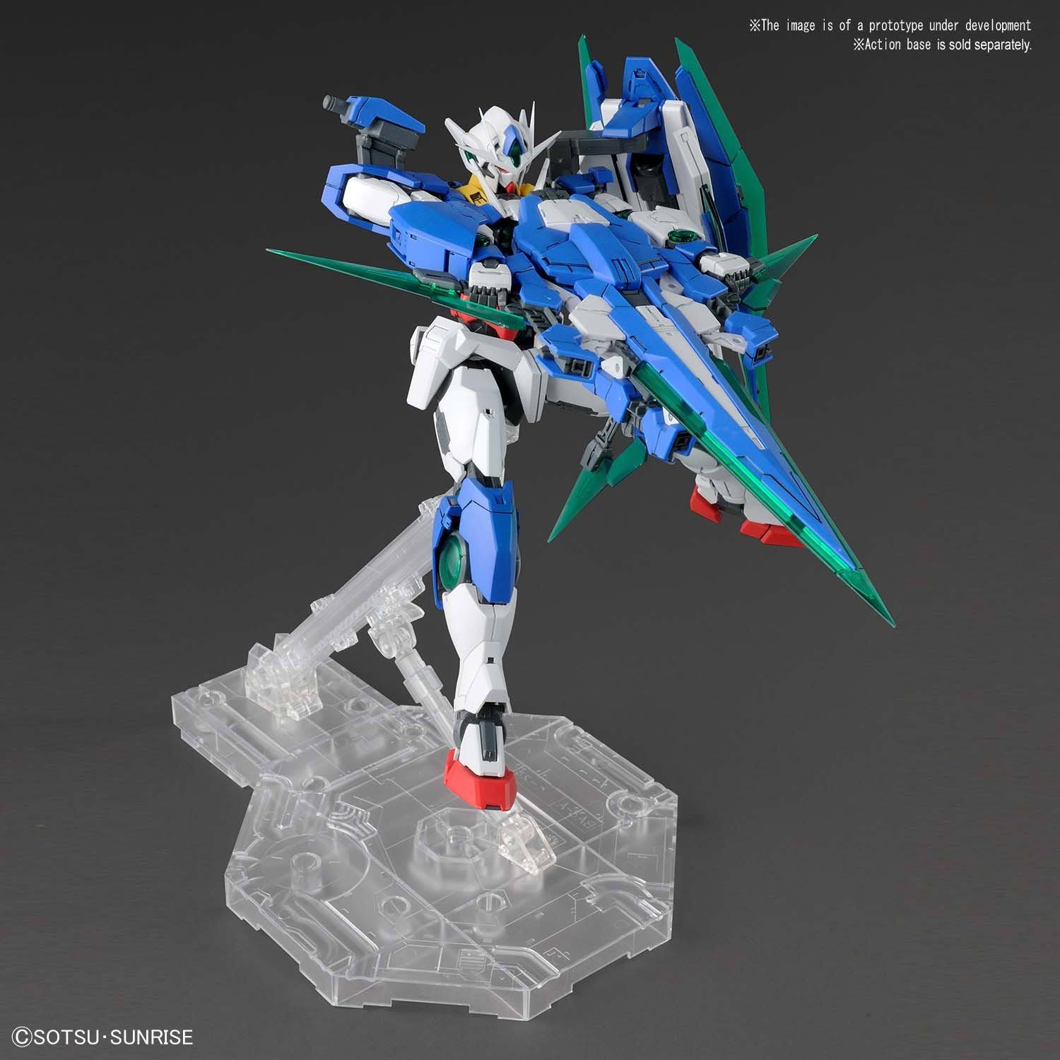 Bandai Gundam mg 1/100 00 QAN[T] Full Saber