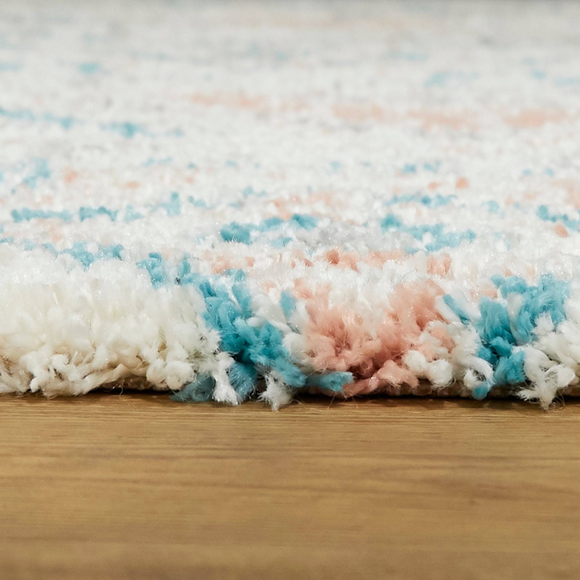 Cortona Southwestern Shag Area Rug - 2&7x22 x 7& - Pink
