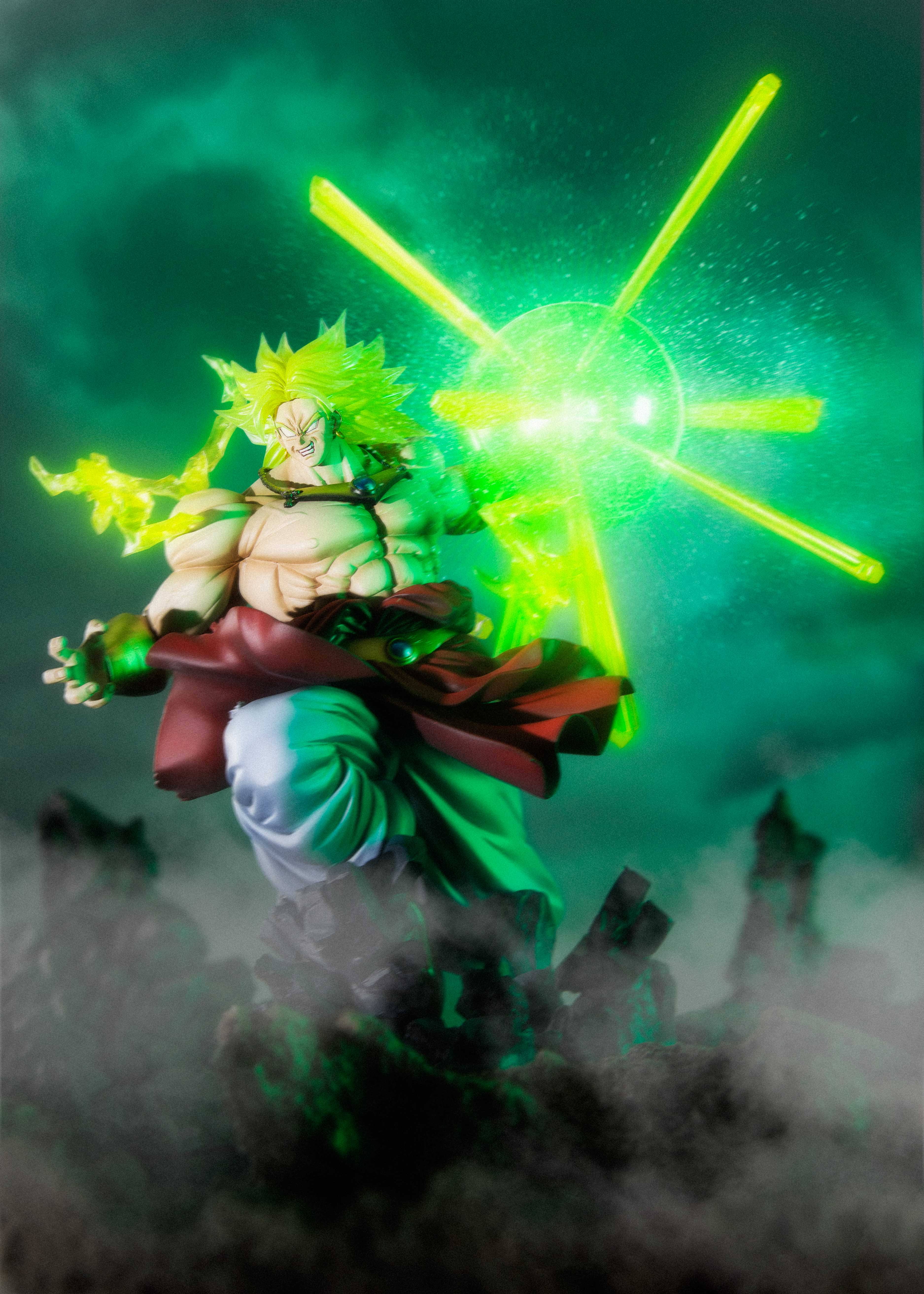 Dragon Ball Z FiguartsZERO Super Saiyan Broly (The Burning Battles)