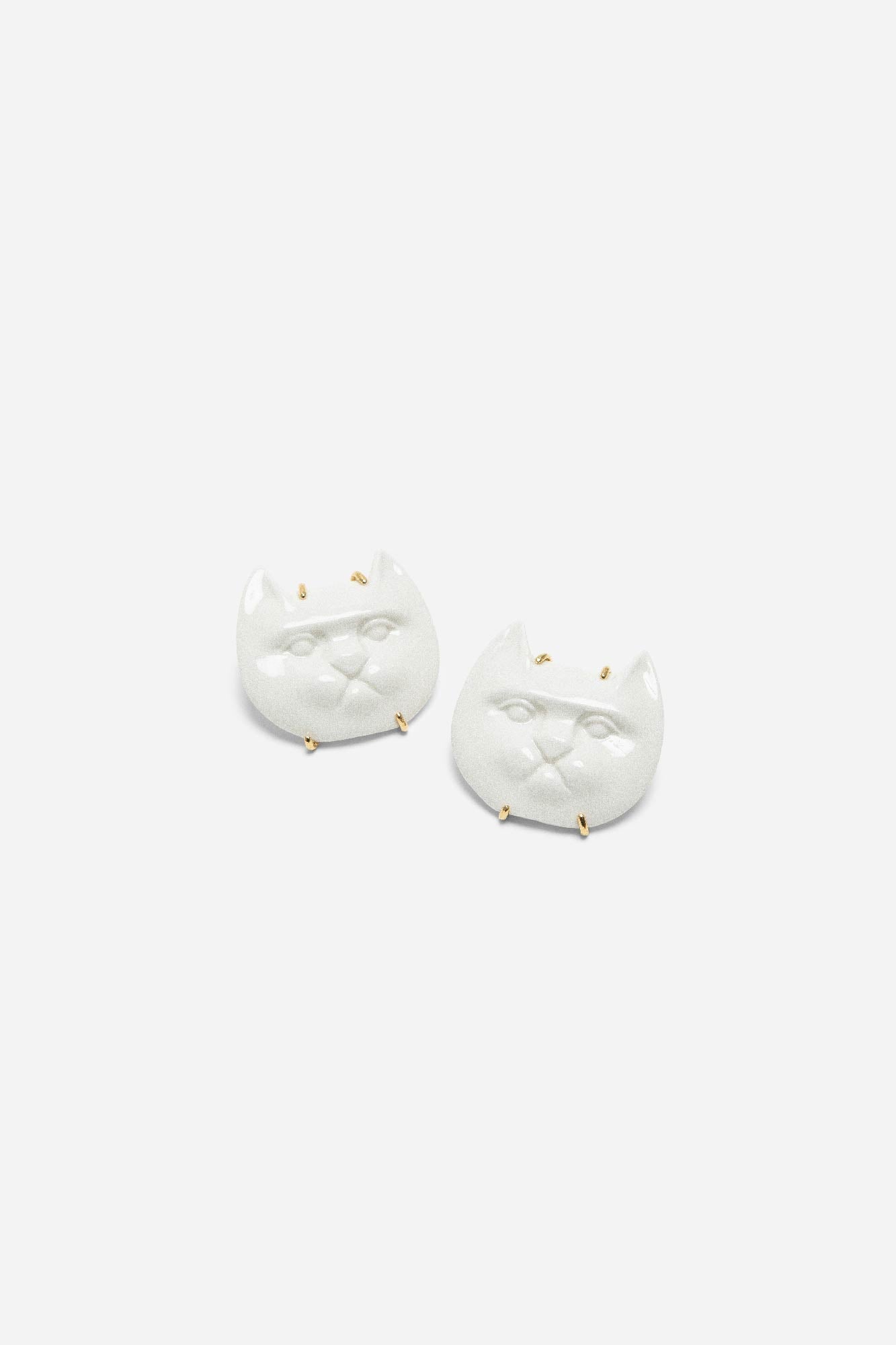 CAT FACE MED EARRINGS WT