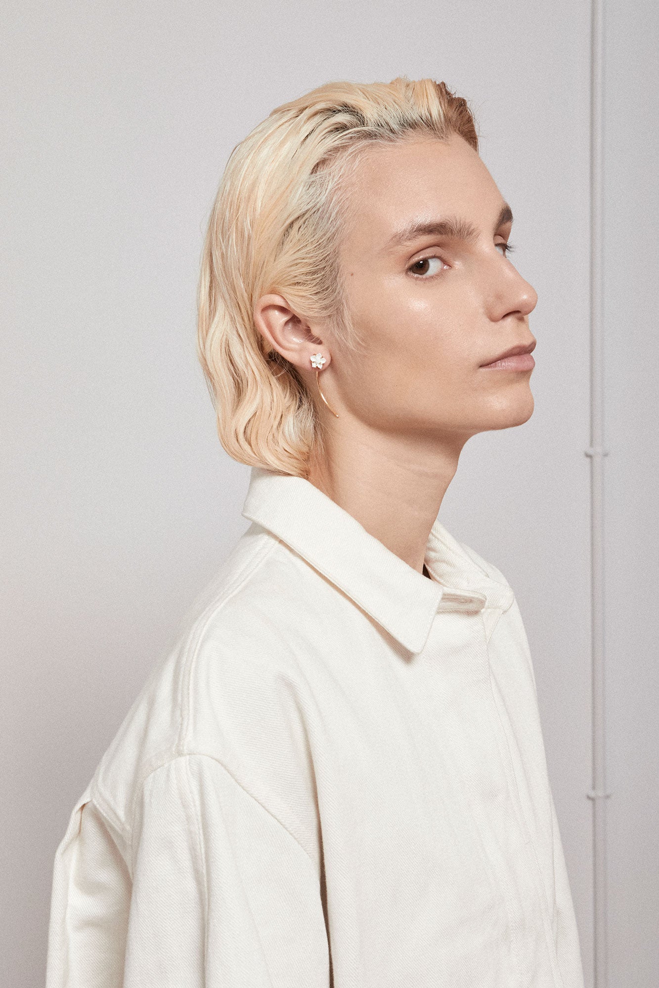 BABY PETUNIA STEM SING EARRING