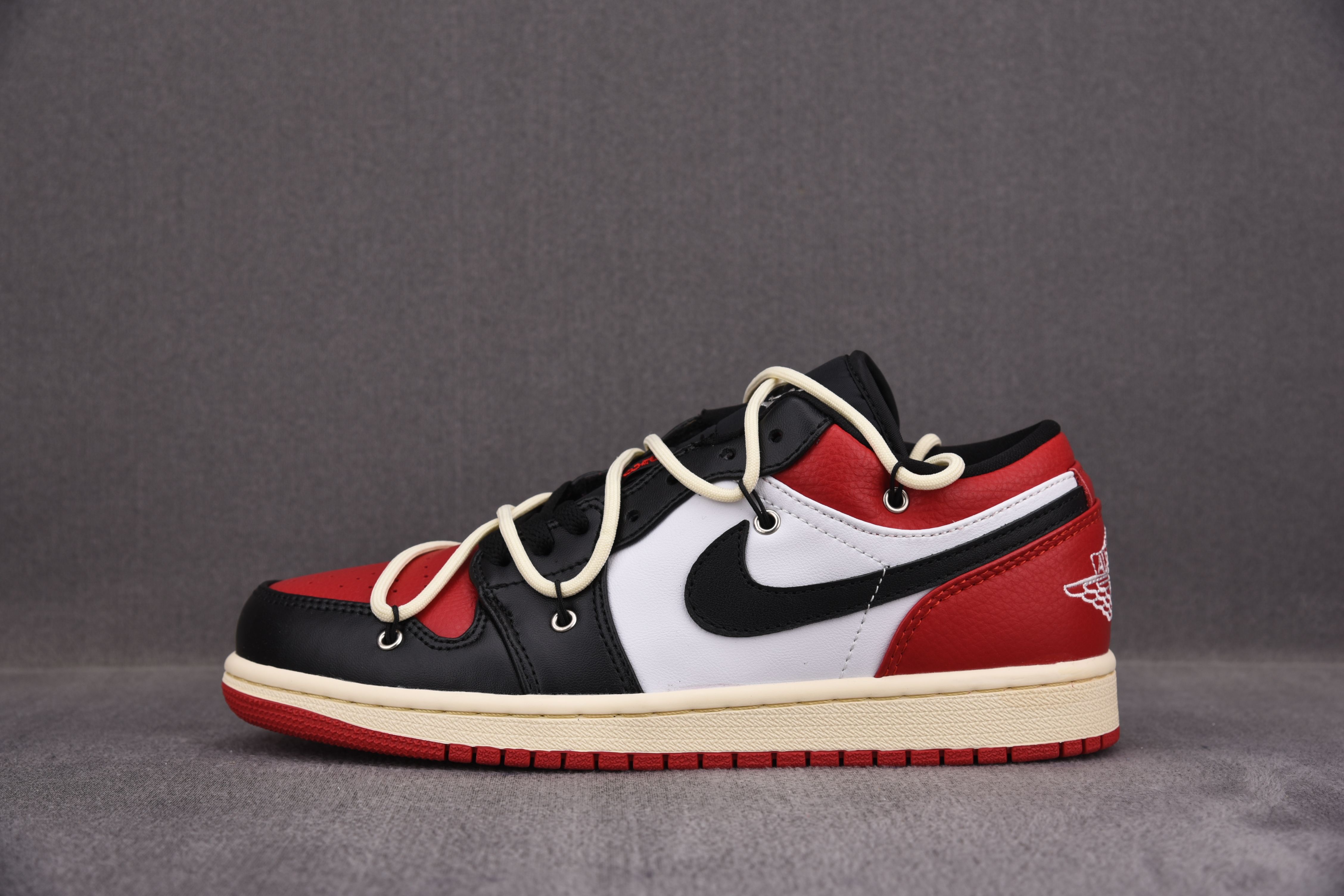 Air Jordan 1 Low Bred Toe (Custom Shoe)