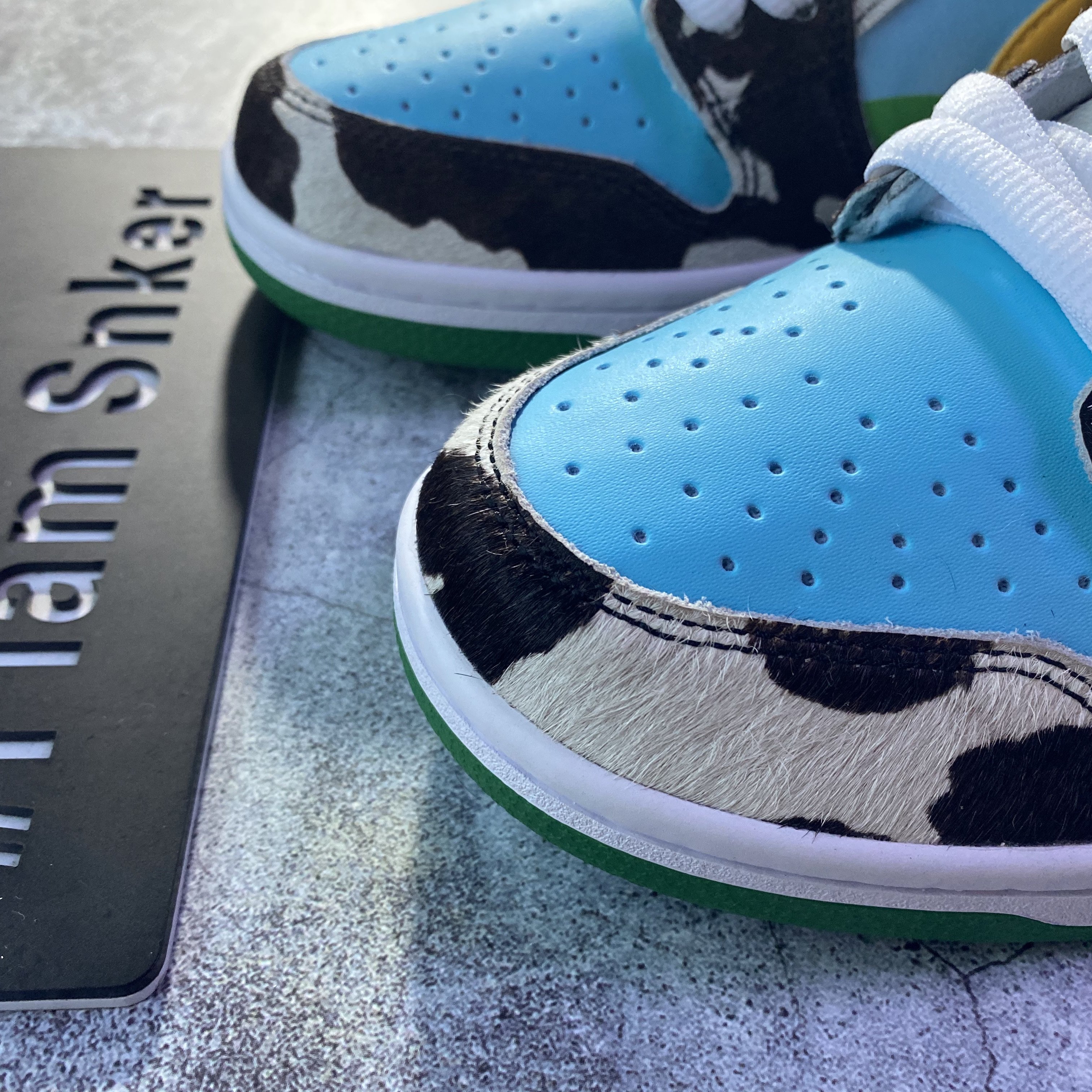 Nike SB Dunk Low Ben & Jerry's Chunky Dunky (Special Box)