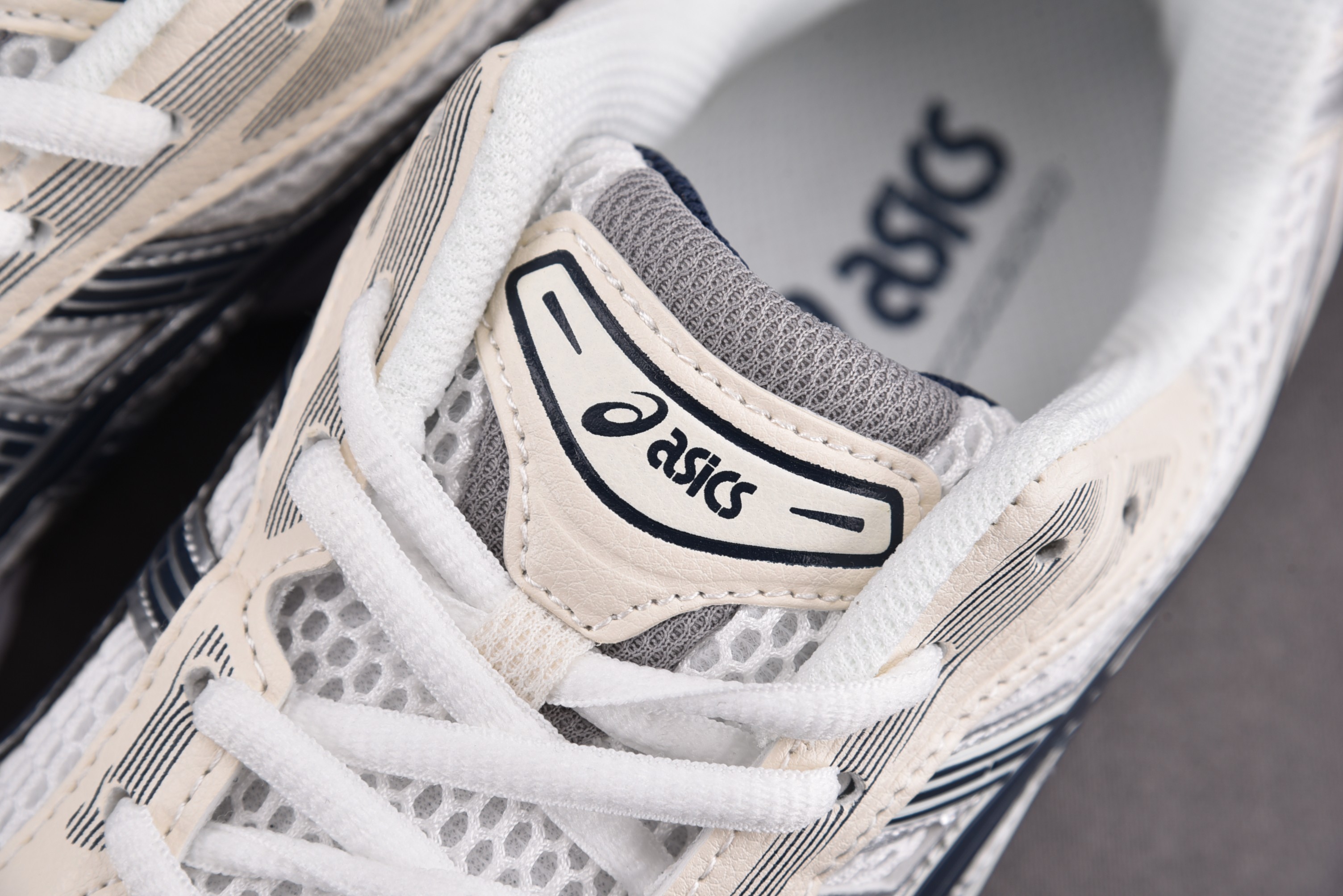 ASICS Gel-Kayano 14 White Midnight