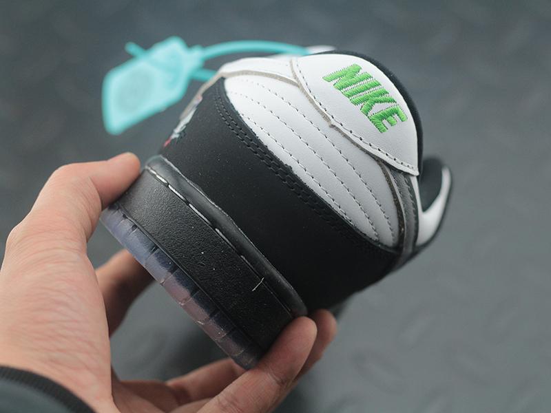 Jeff Staple x Nike SB Dunk Low Pigeon 3.0 (Special Box)