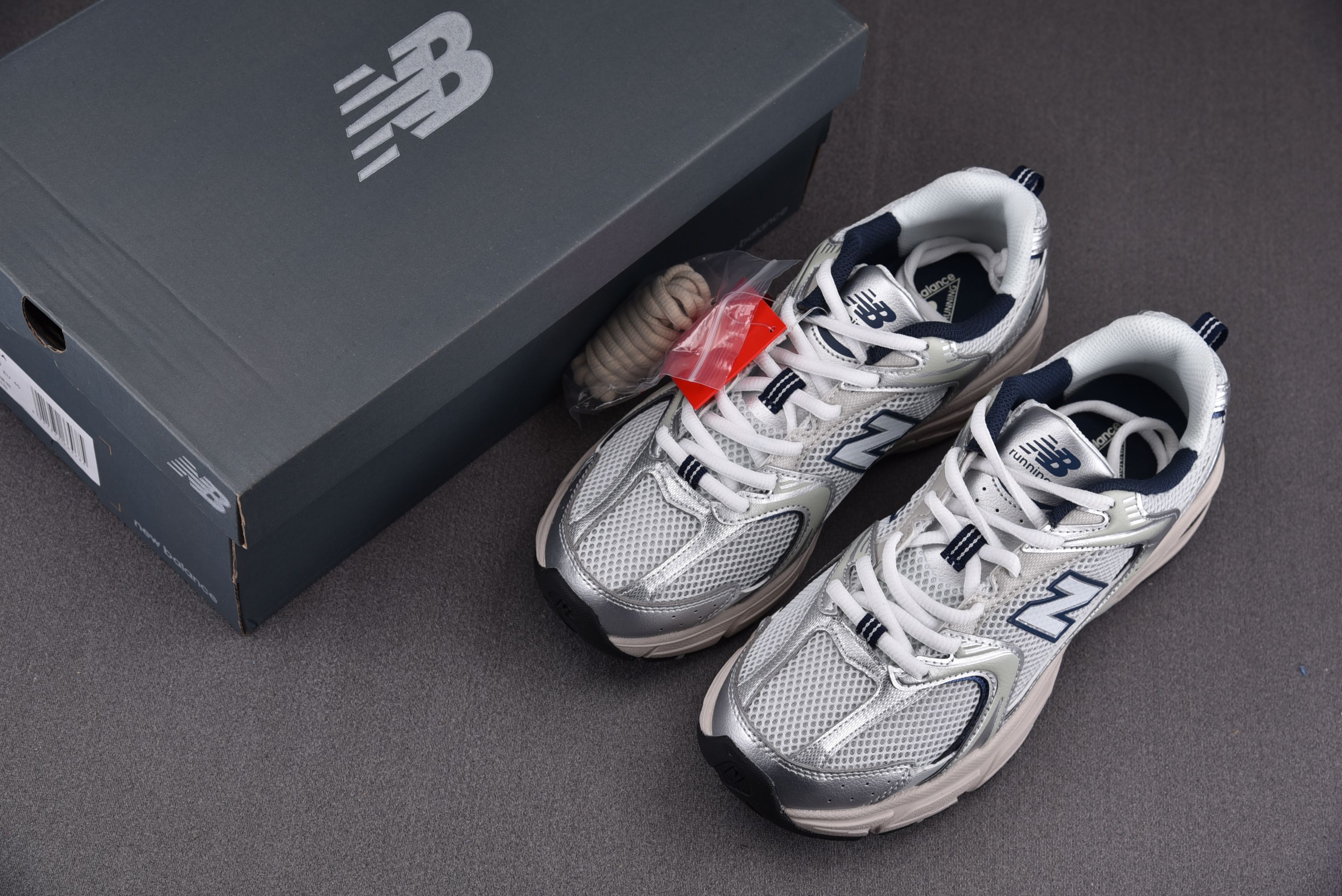 New Balance 530 Steel Grey