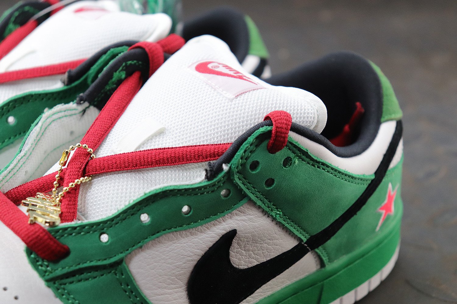 Nike SB Dunk Low Pro Heineken