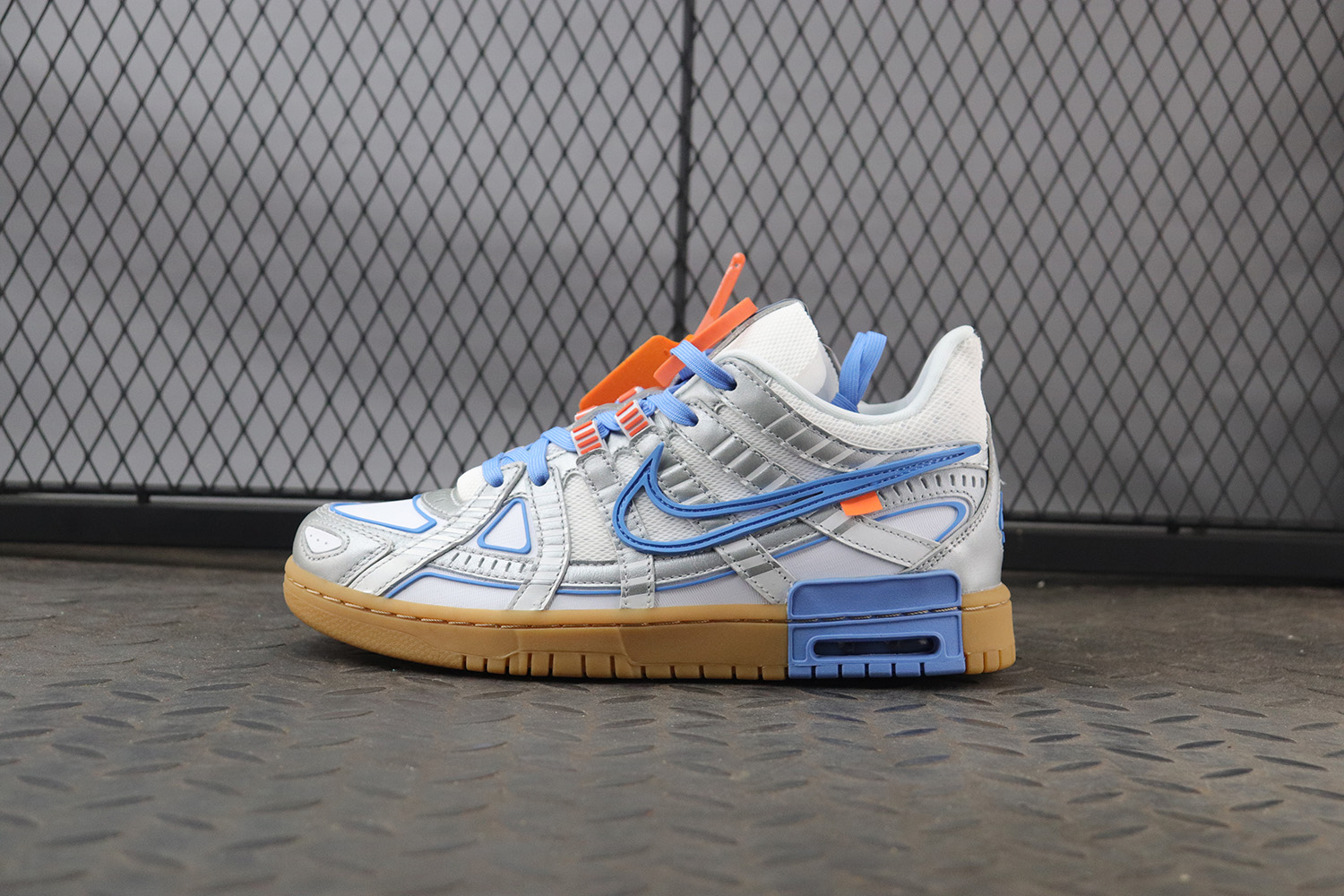 Nike Air Rubber Dunk Off-White UNC