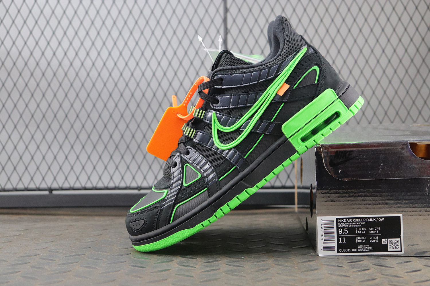 Nike Air Rubber Dunk Off-White Green Strike